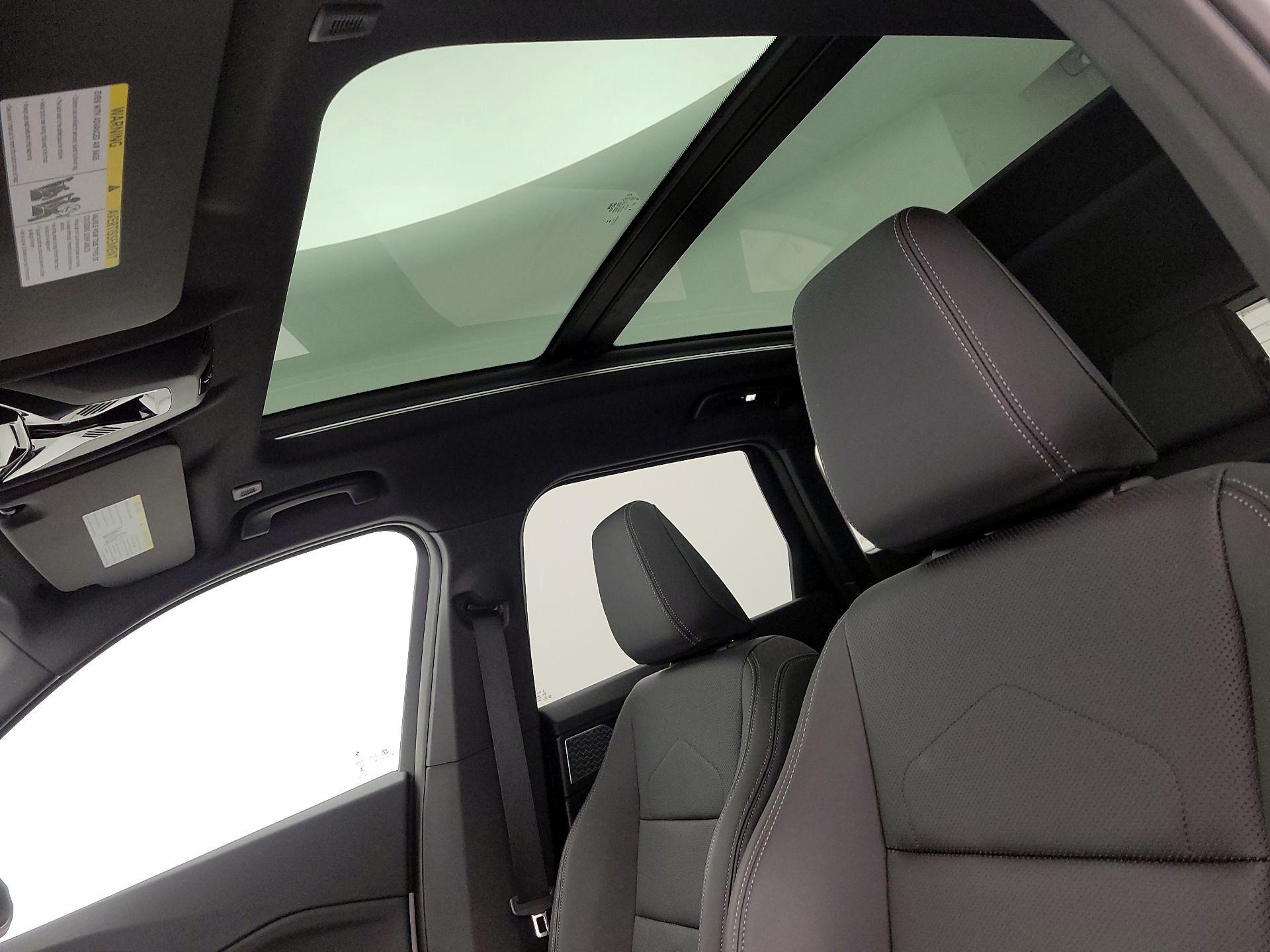Thumbnail: 2023 BMW X1 - 20
