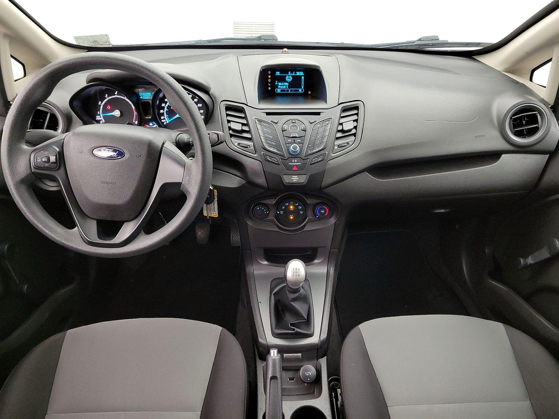 Thumbnail: 2016 Ford Fiesta - 9