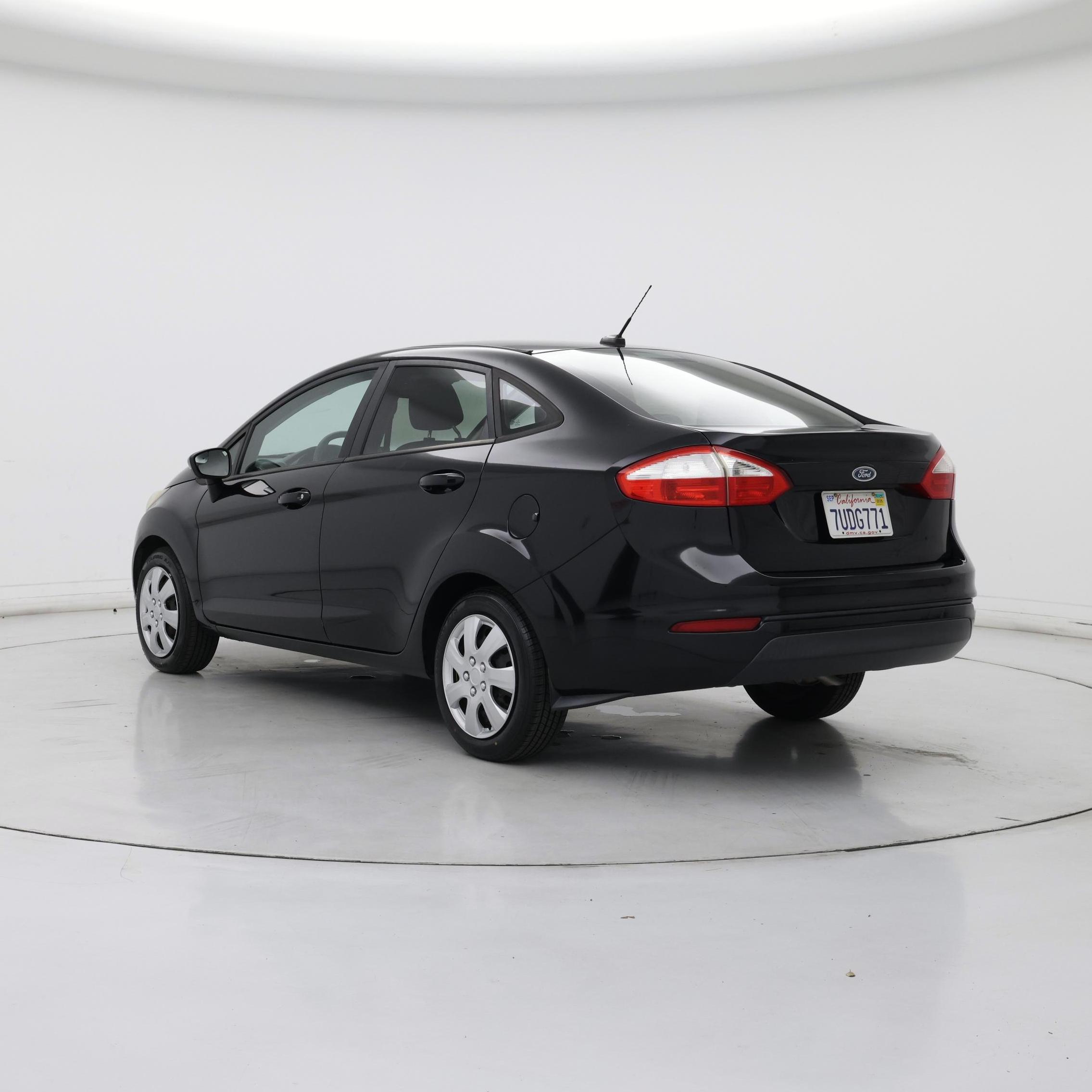 Thumbnail: 2016 Ford Fiesta - 2