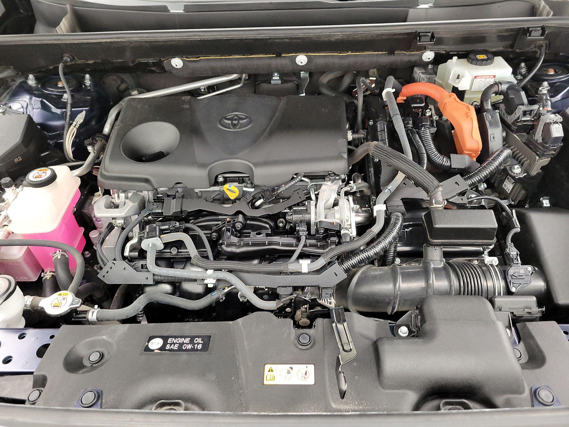 Thumbnail: 2019 Toyota RAV4 - 20