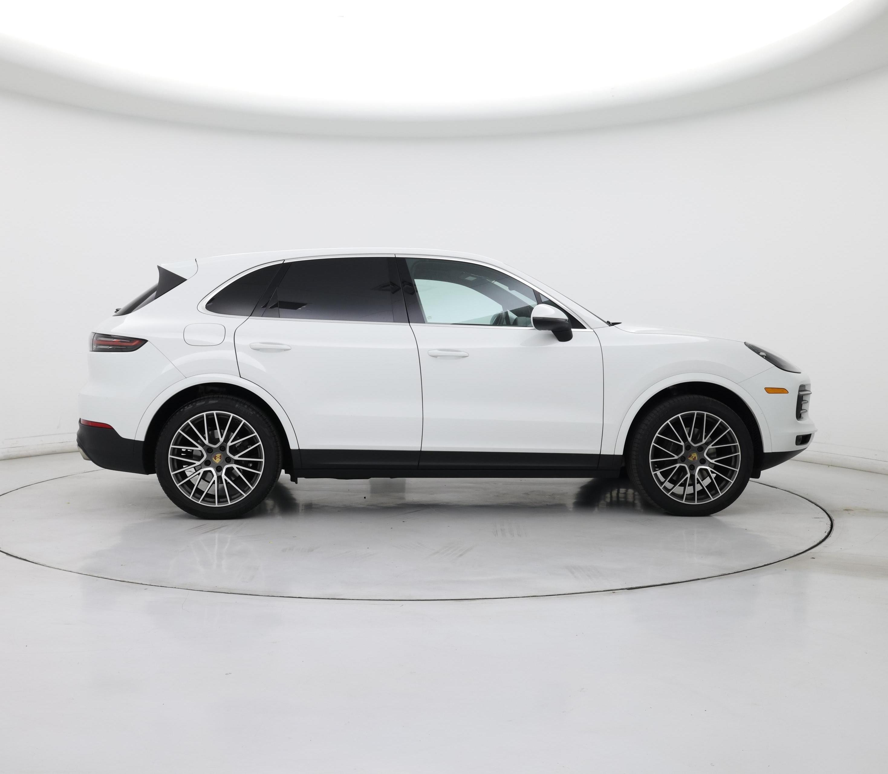 Thumbnail: 2020 Porsche Cayenne - 7