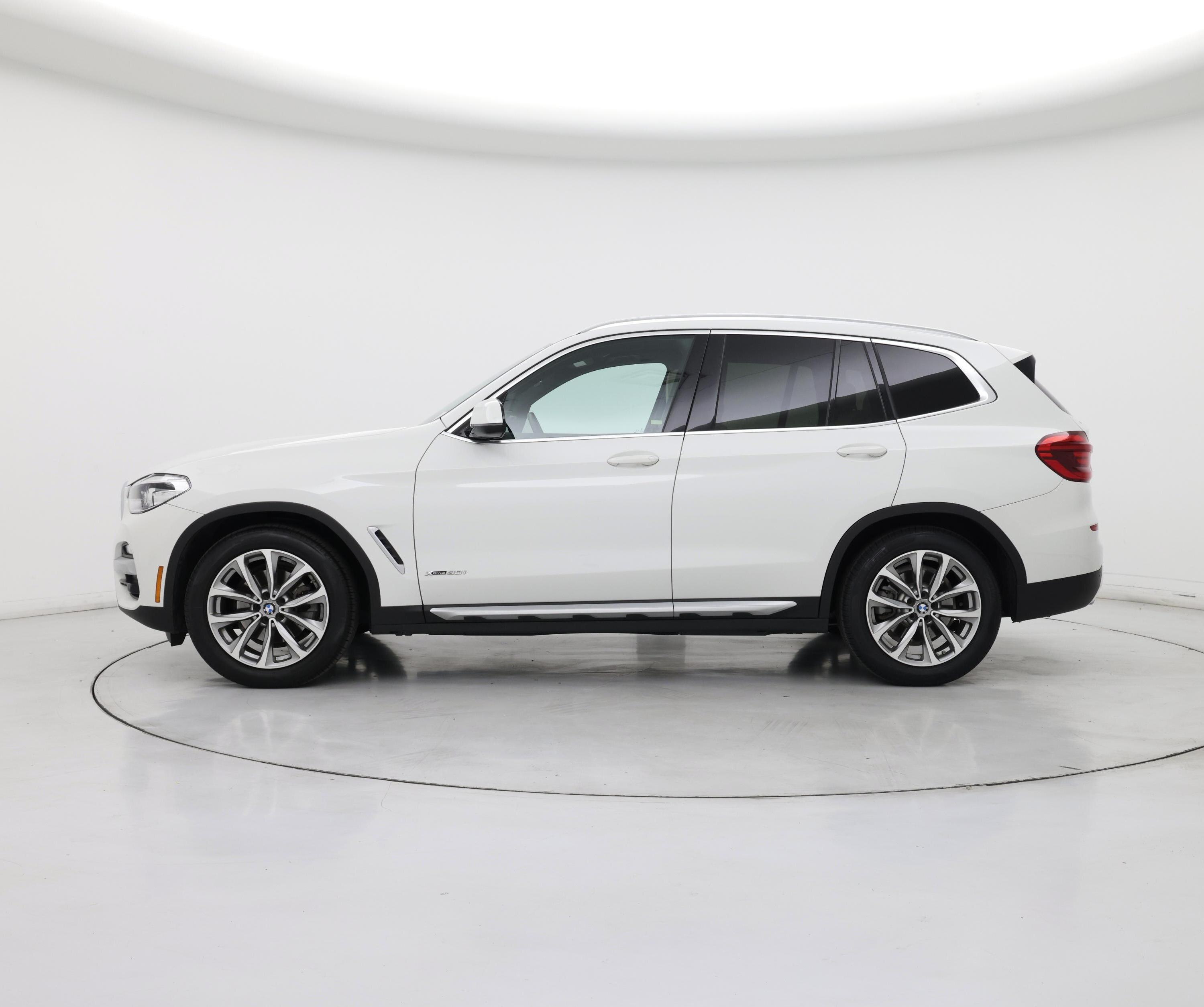 Thumbnail: 2018 BMW X3 - 3