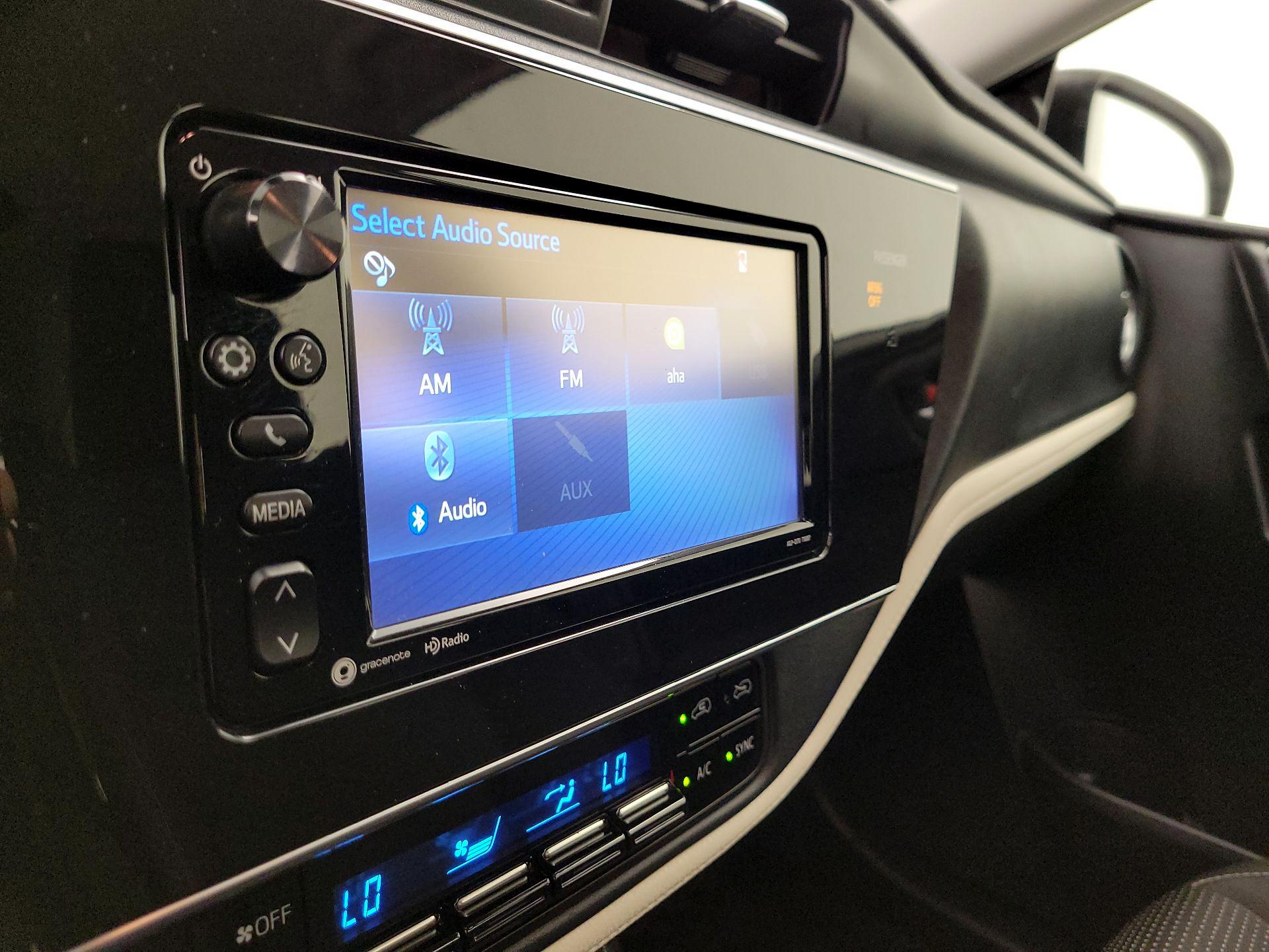 Thumbnail: 2017 Toyota Corolla iM - 15