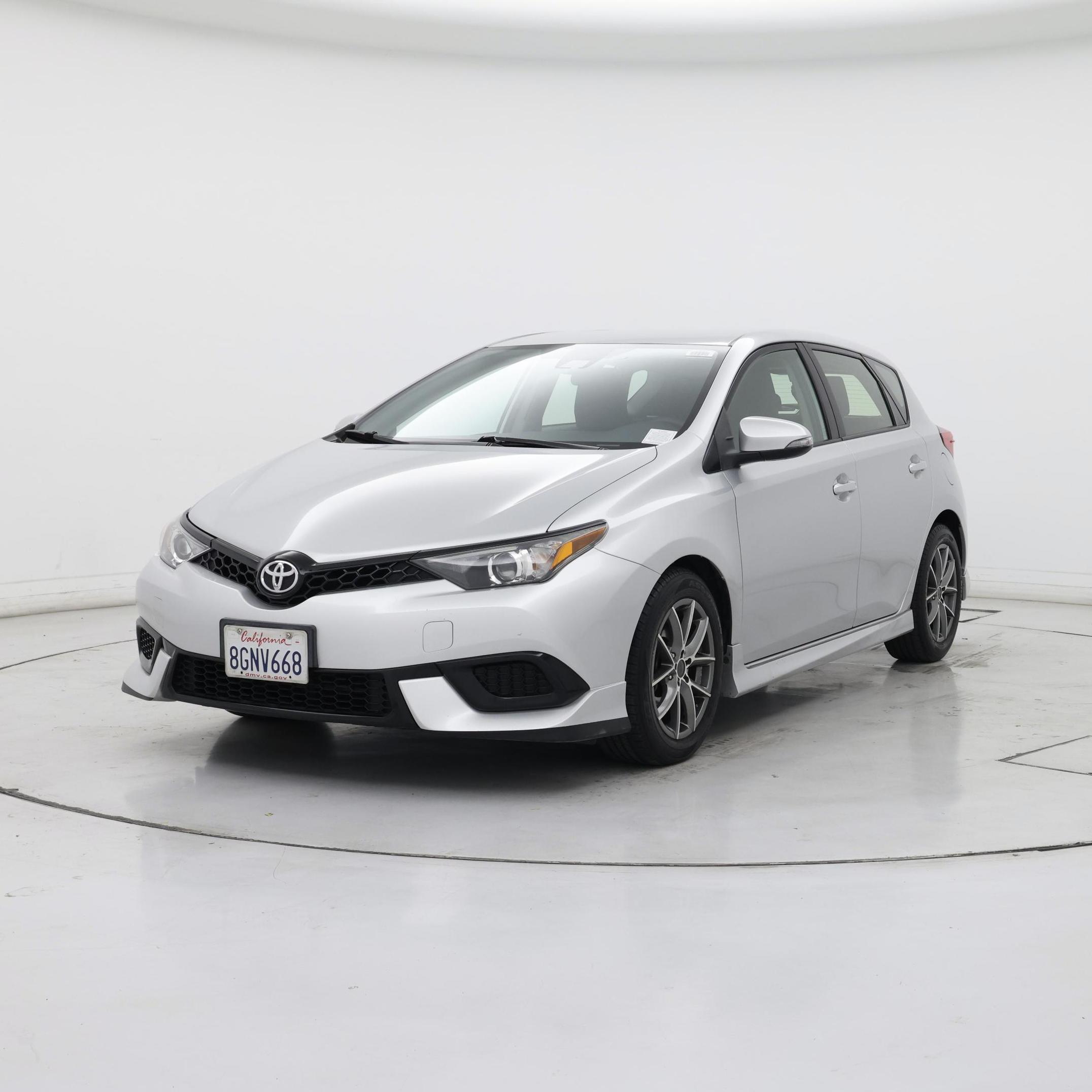 Thumbnail: 2017 Toyota Corolla iM - 4