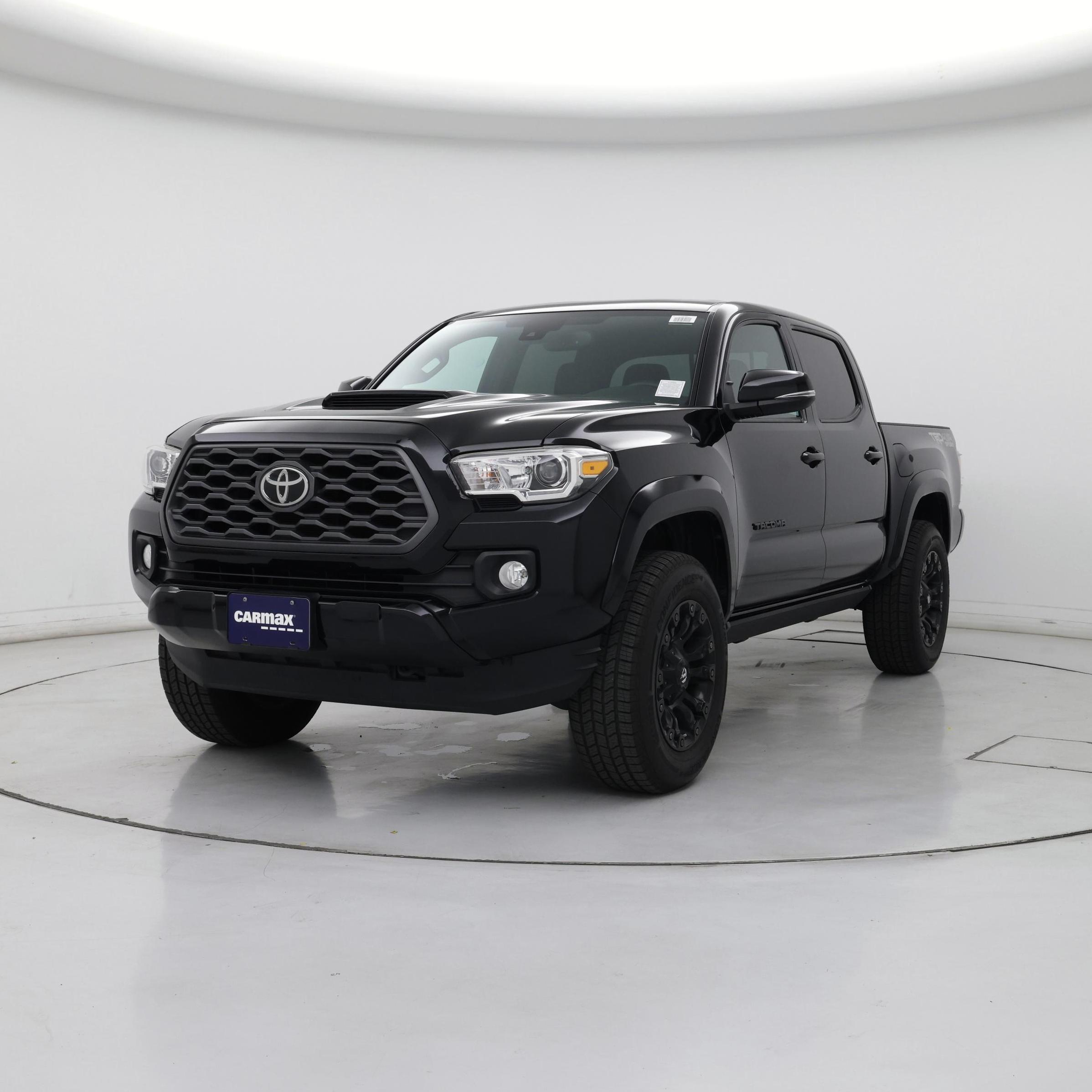 Thumbnail: 2020 Toyota Tacoma - 4