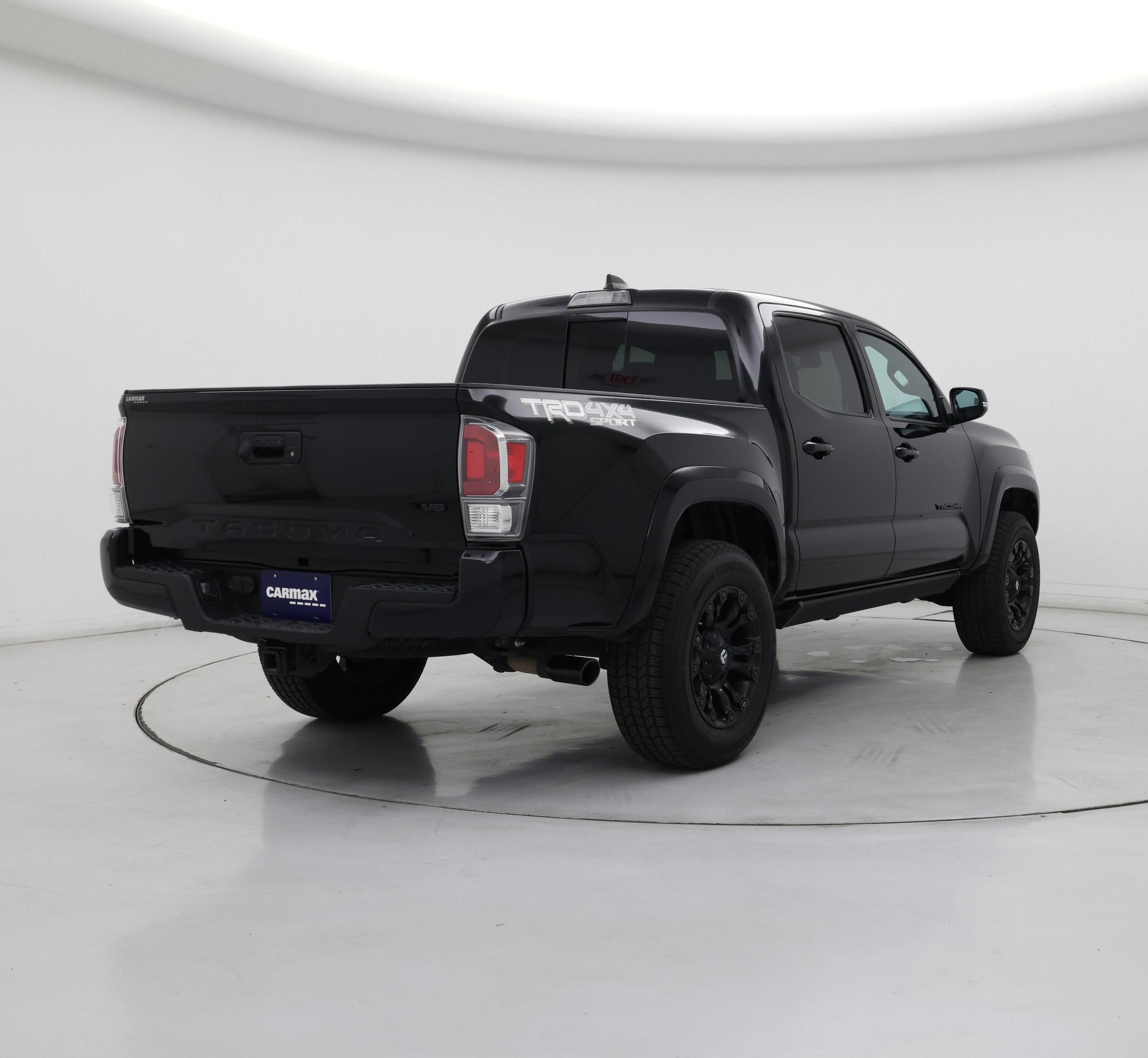 Thumbnail: 2020 Toyota Tacoma - 8