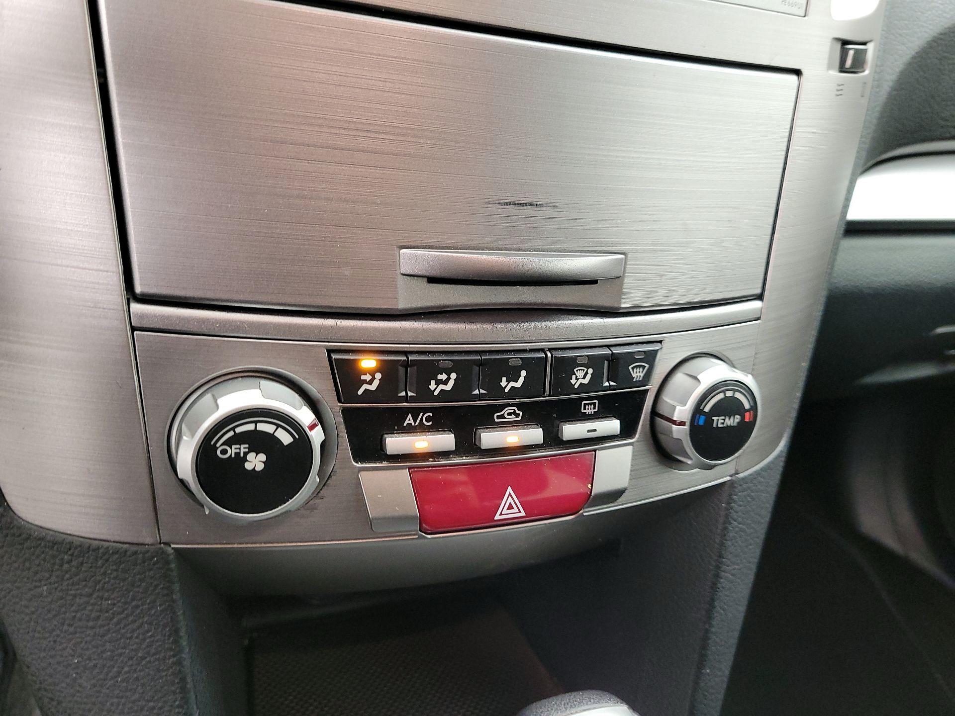Thumbnail: 2014 Subaru Outback - 15