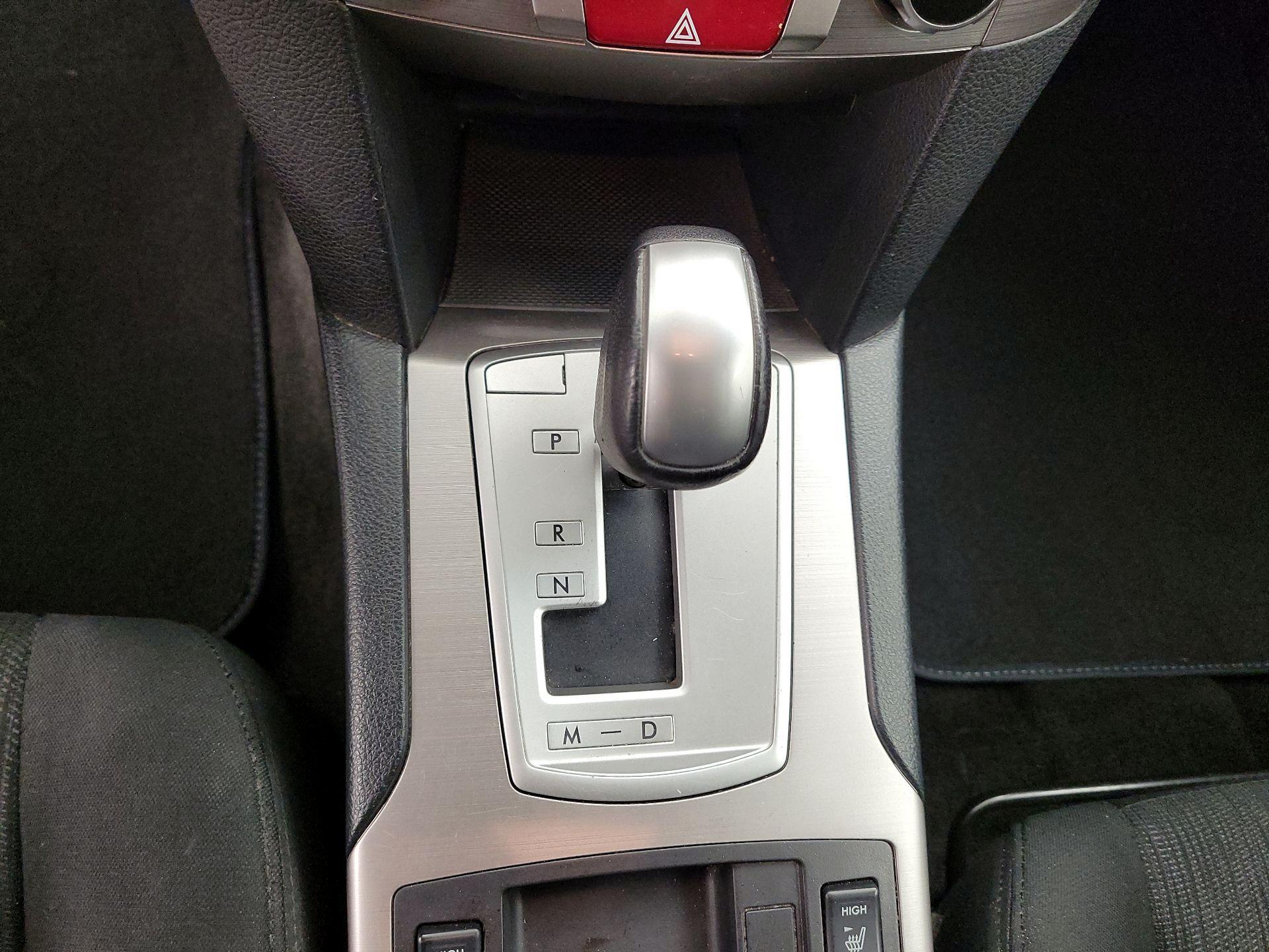 Thumbnail: 2014 Subaru Outback - 16
