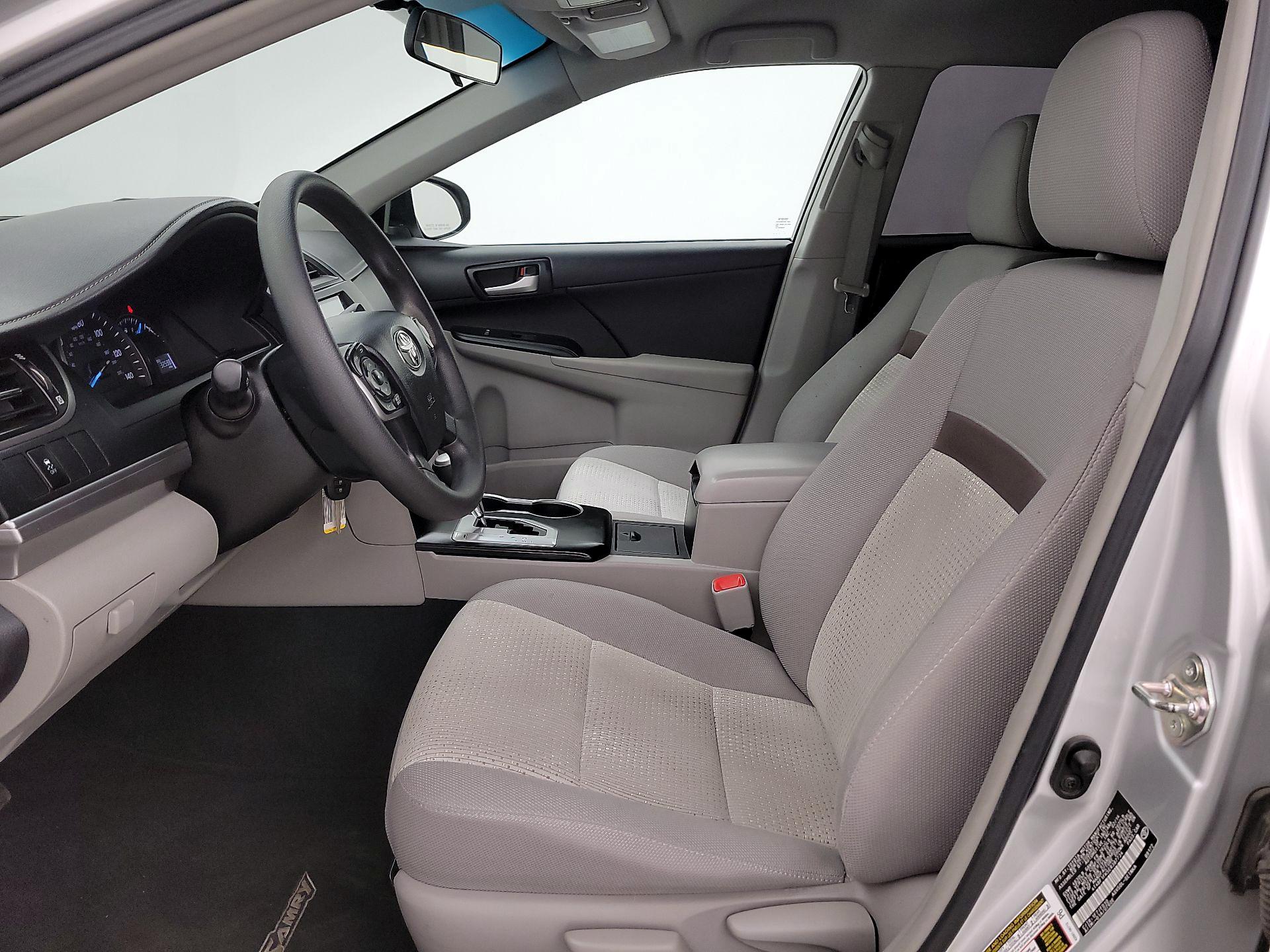 Thumbnail: 2014 Toyota Camry - 11