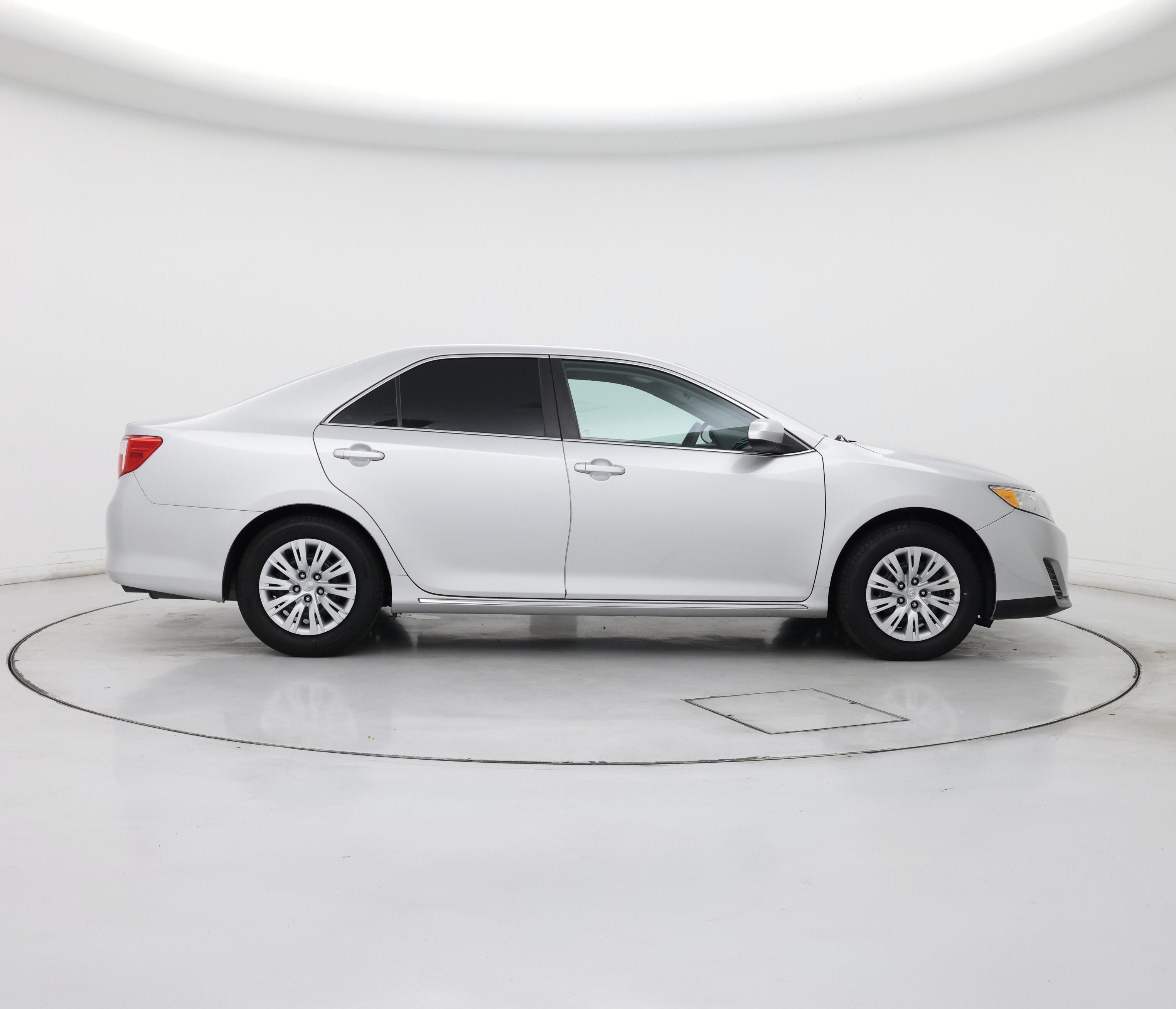 Thumbnail: 2014 Toyota Camry - 7