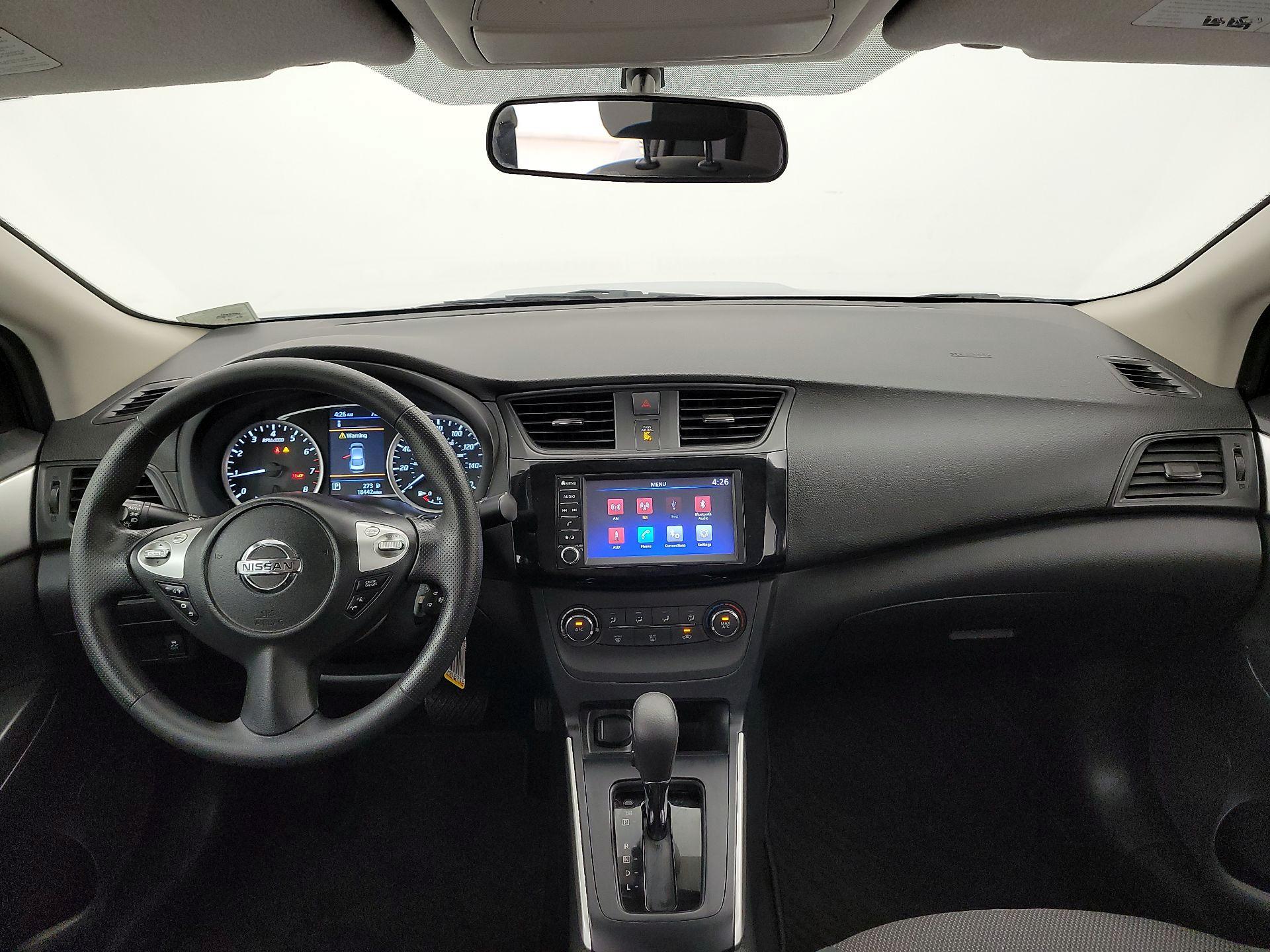 Thumbnail: 2019 Nissan Sentra - 9