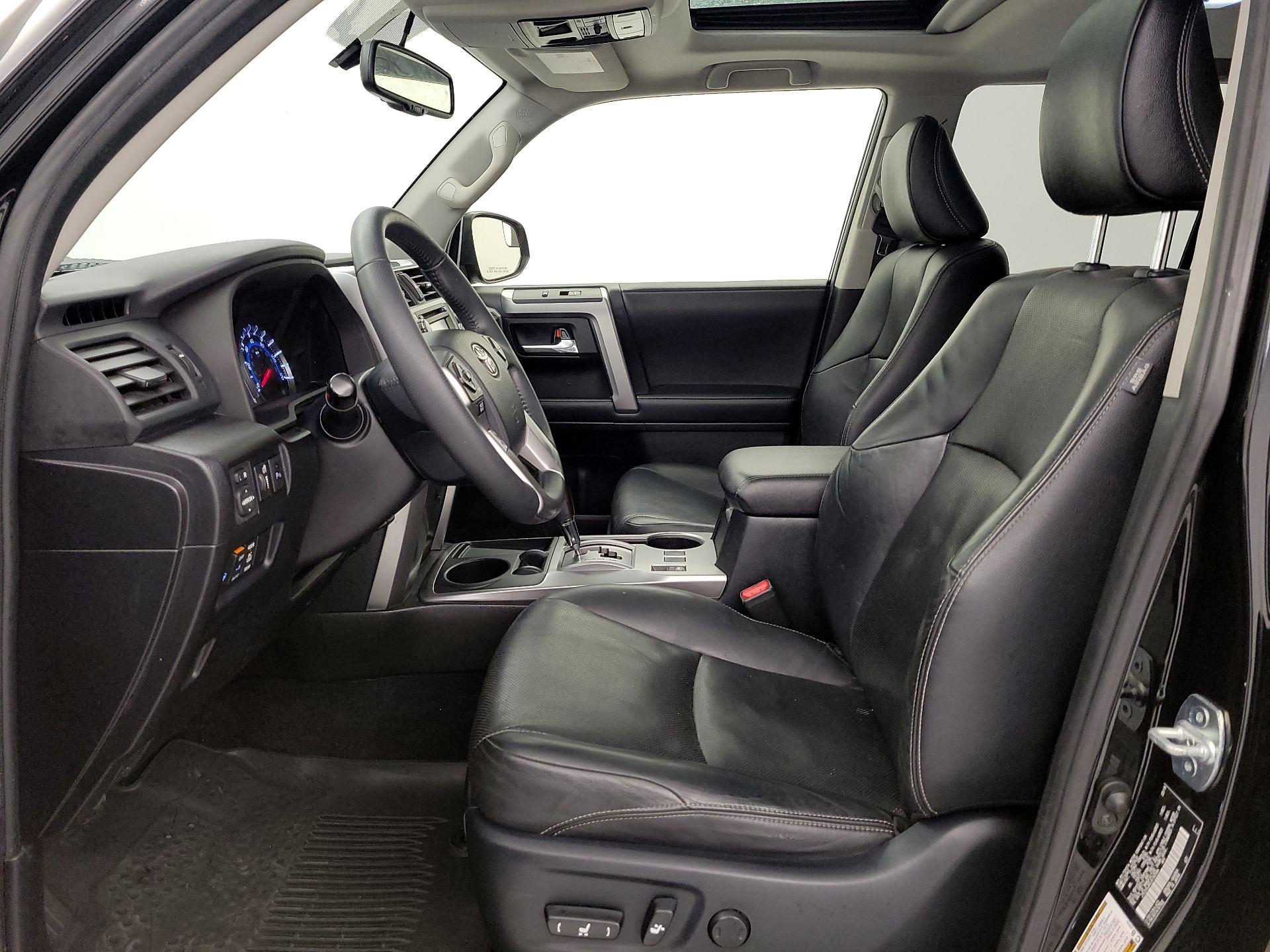 Thumbnail: 2018 Toyota 4Runner - 11