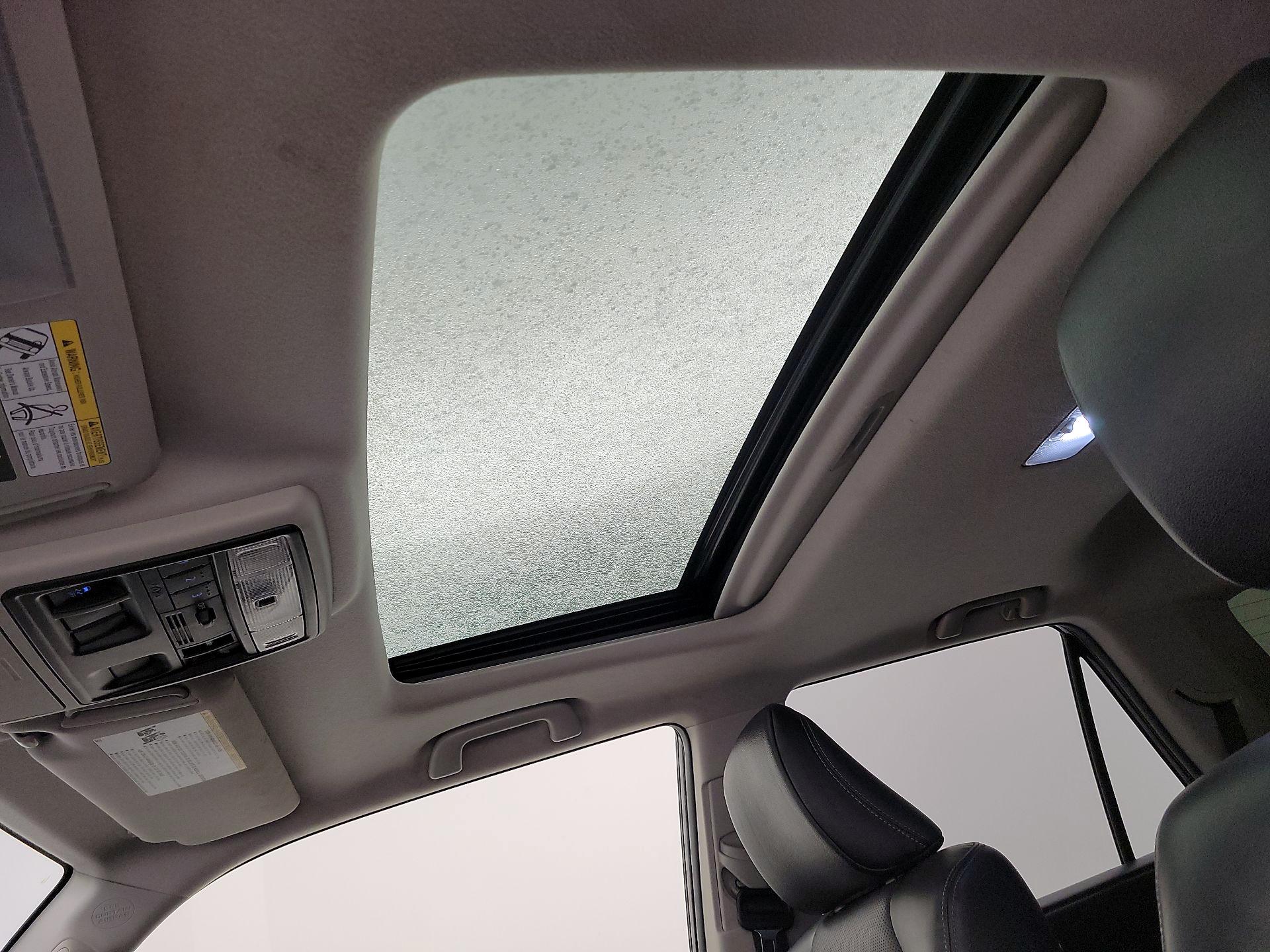 Thumbnail: 2018 Toyota 4Runner - 20