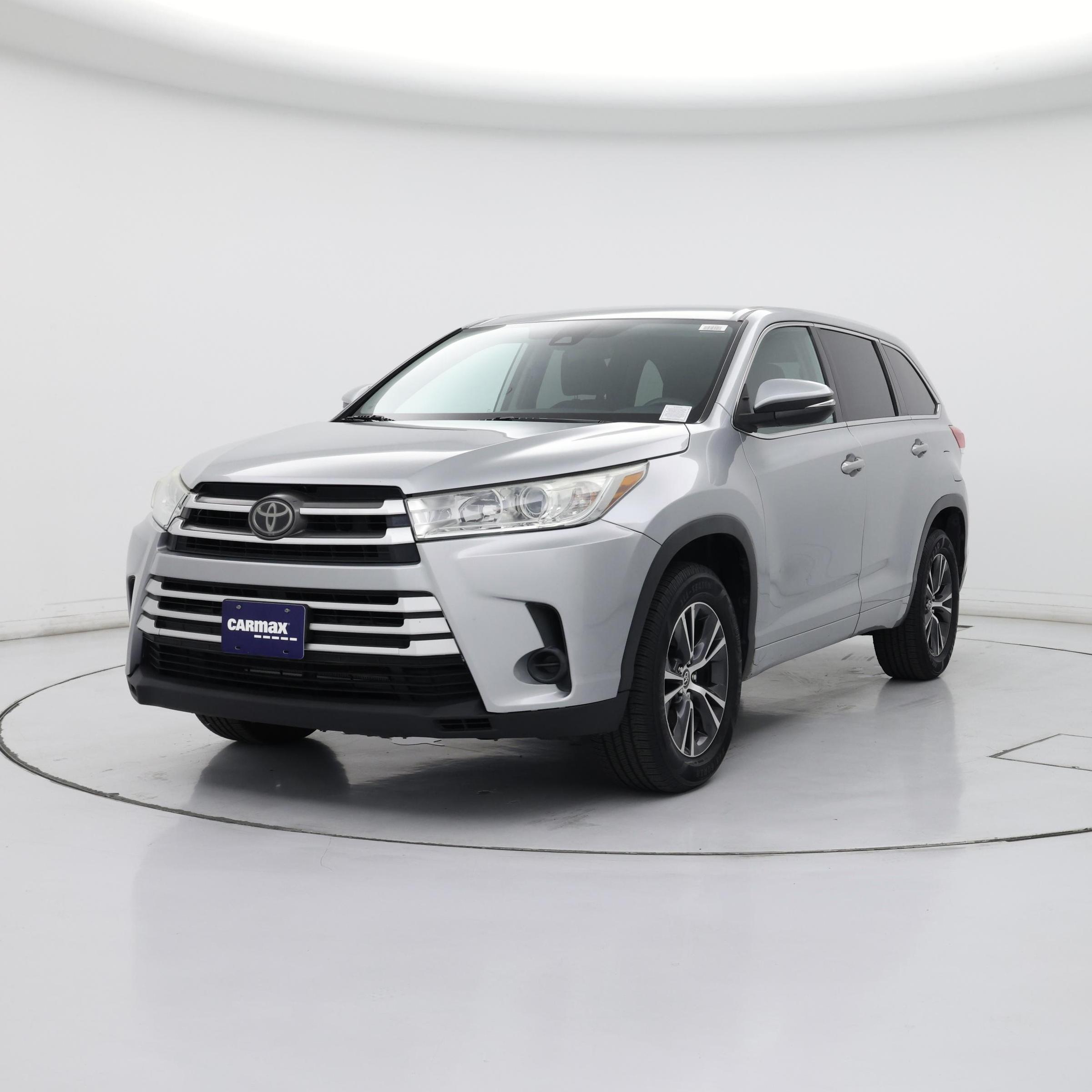 Thumbnail: 2018 Toyota Highlander - 4