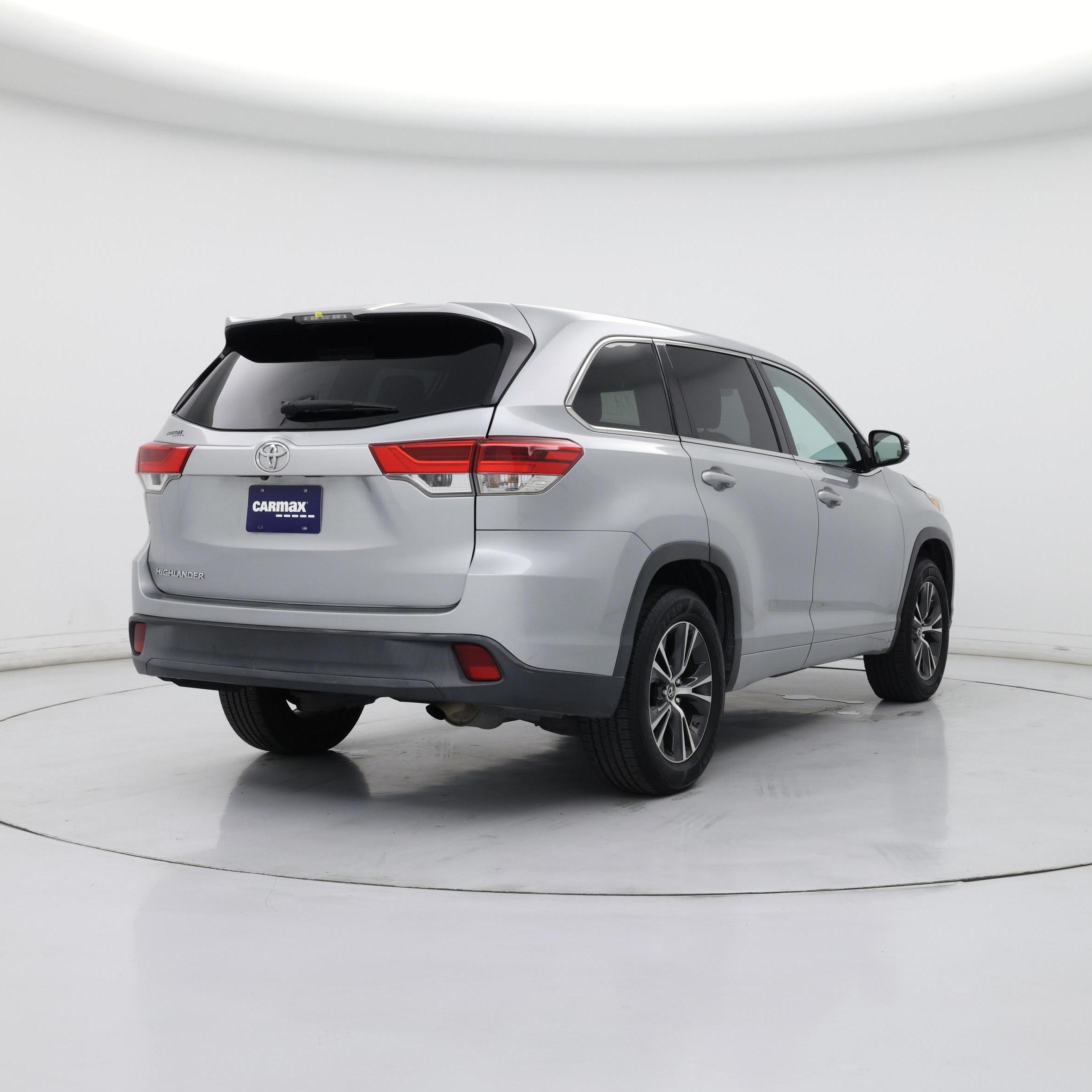 Thumbnail: 2018 Toyota Highlander - 8