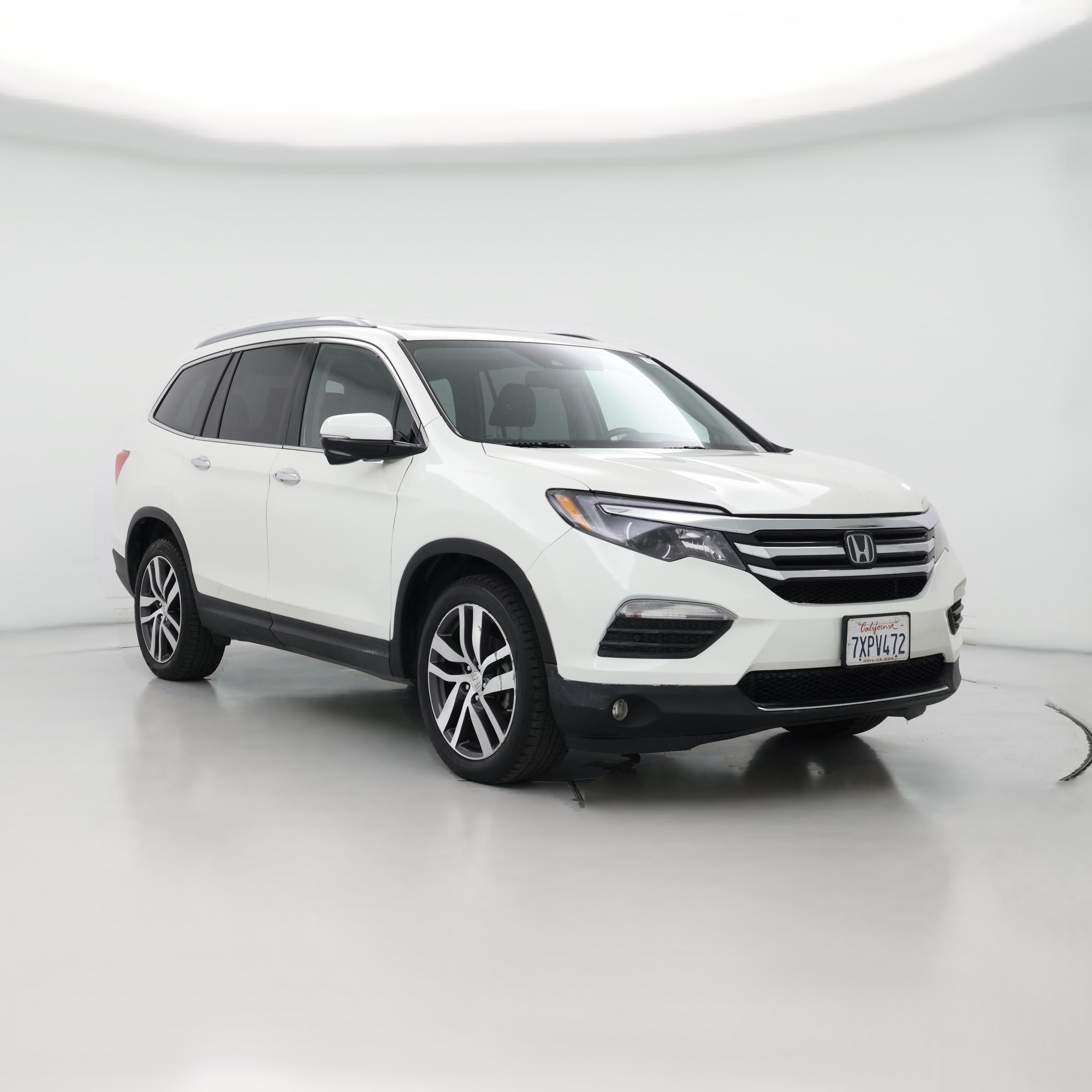 Thumbnail: 2017 Honda Pilot - 1