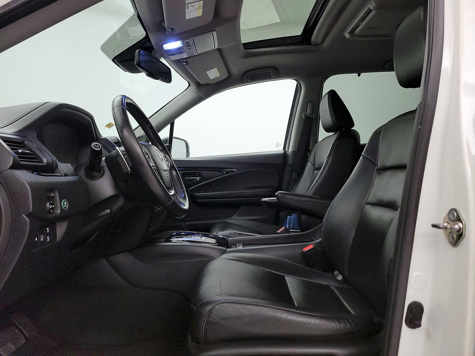 Thumbnail: 2017 Honda Pilot - 20