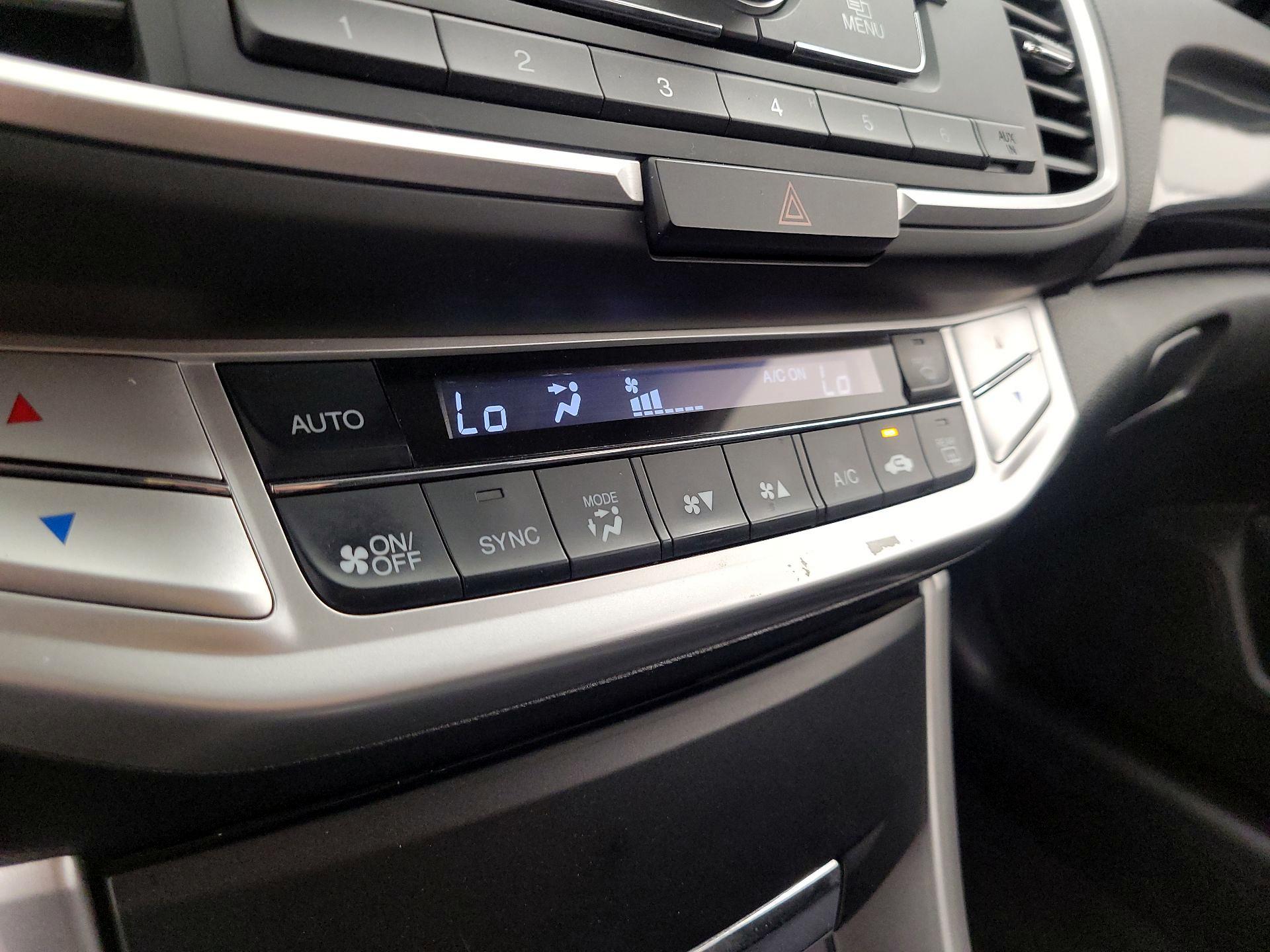 Thumbnail: 2014 Honda Accord - 16