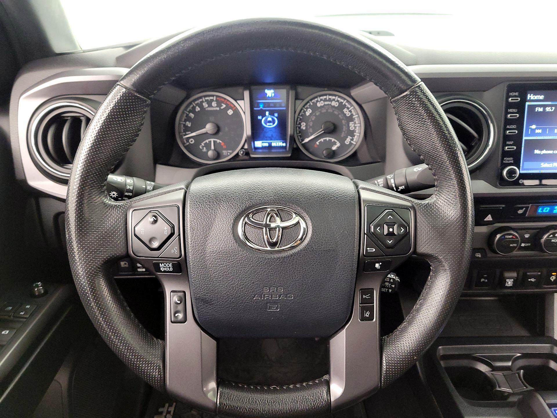 Thumbnail: 2020 Toyota Tacoma - 10