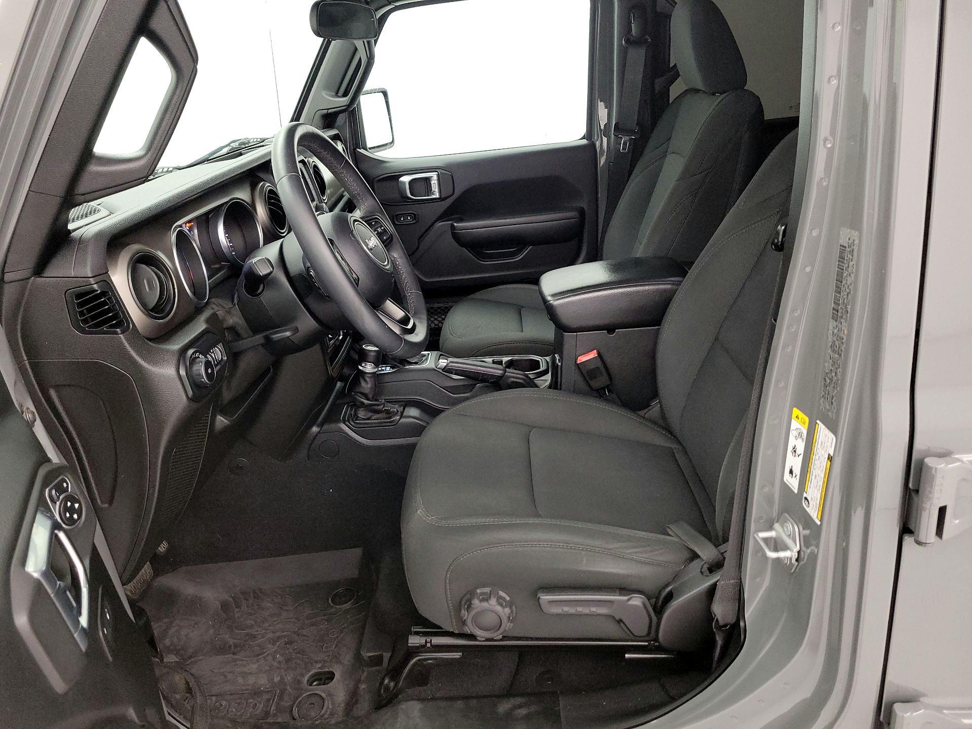 Thumbnail: 2018 Jeep Wrangler - 11