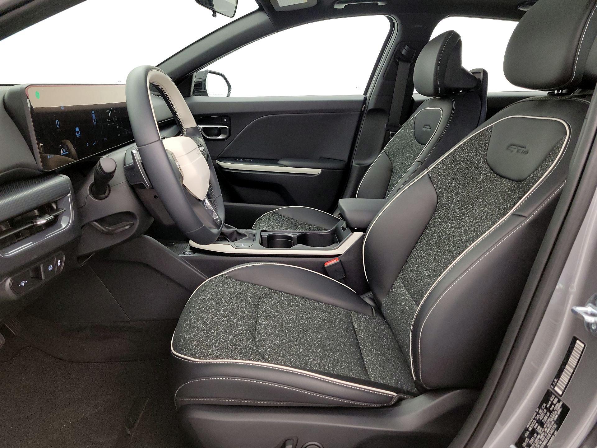 Thumbnail: 2025 Kia K4 - 11