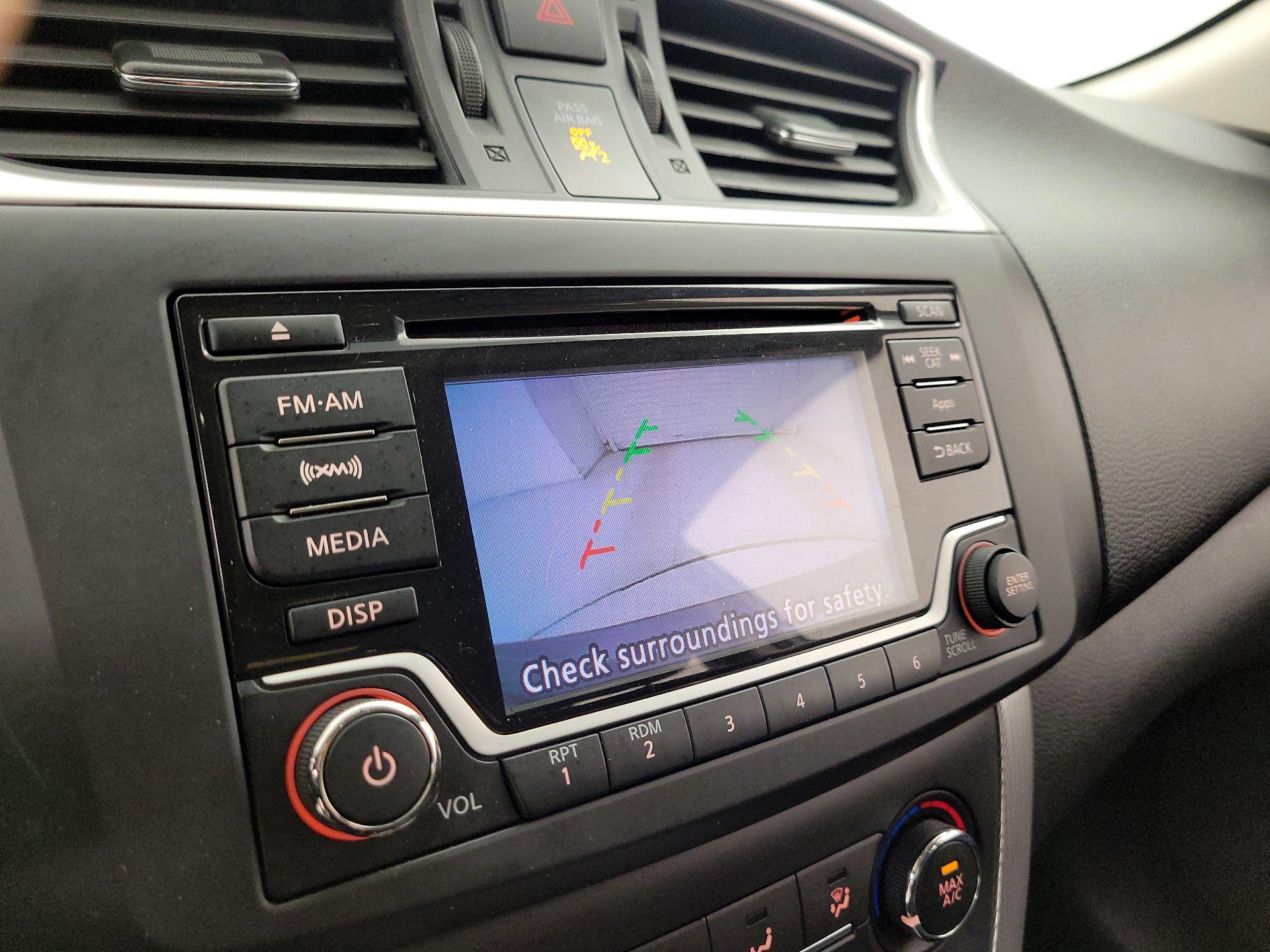 Thumbnail: 2015 Nissan Sentra - 14