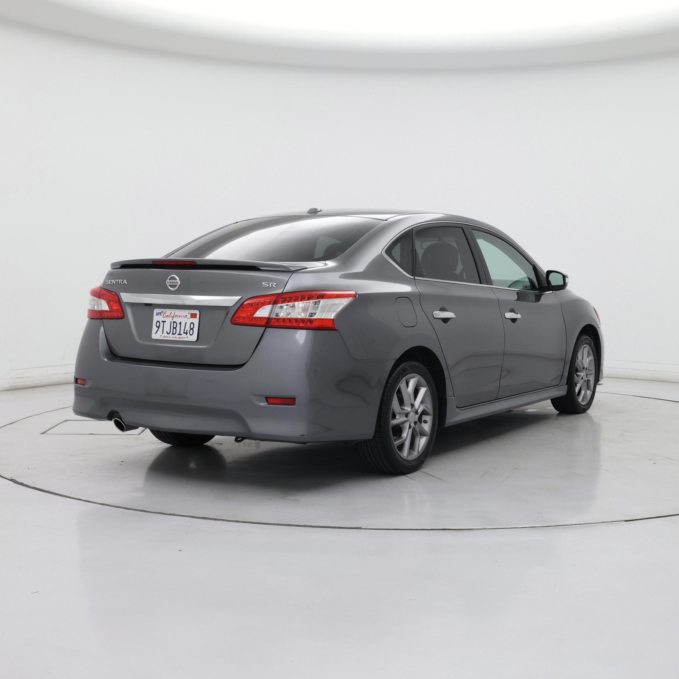 Thumbnail: 2015 Nissan Sentra - 8