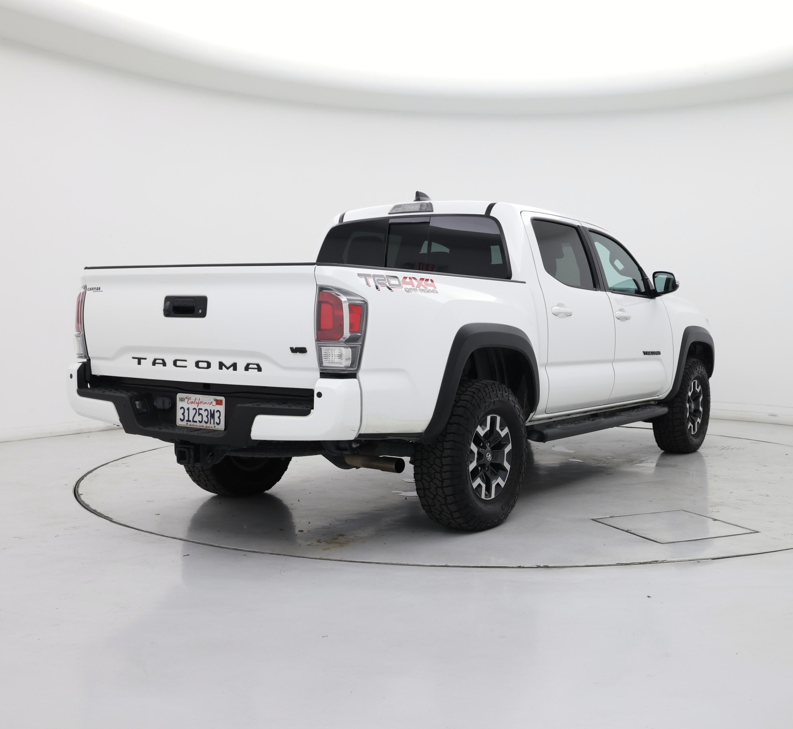 Thumbnail: 2022 Toyota Tacoma - 8