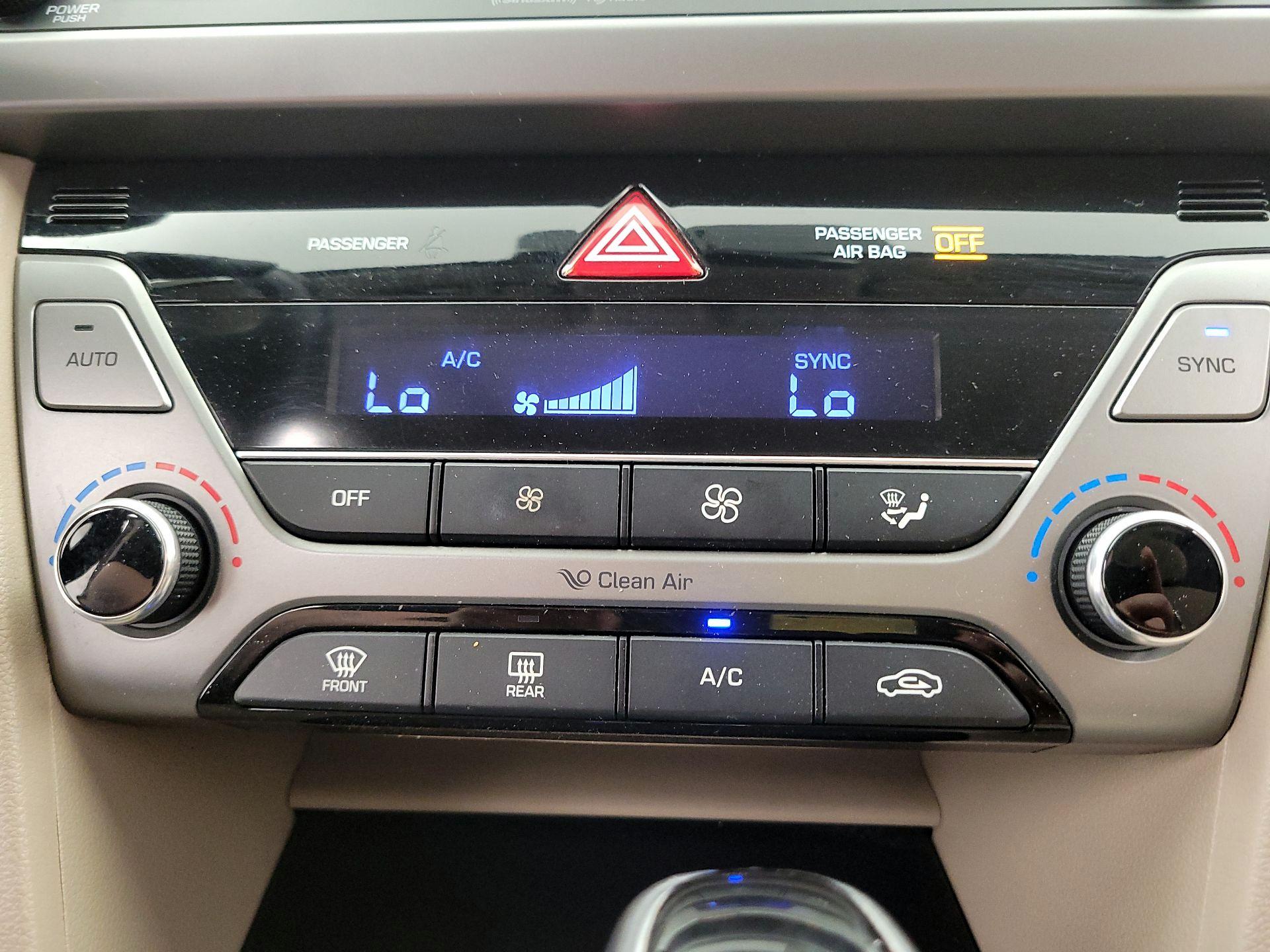 Thumbnail: 2017 Hyundai Elantra - 16