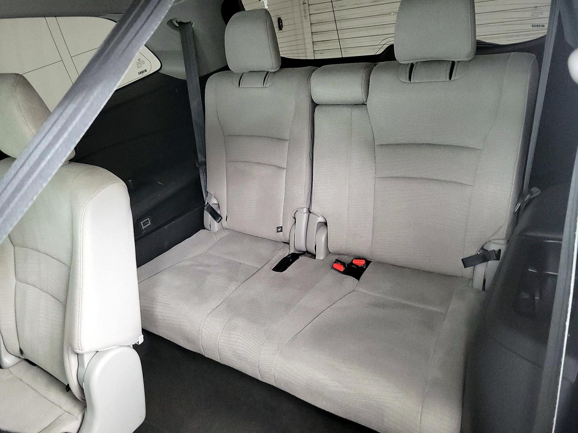 Thumbnail: 2016 Honda Pilot - 20