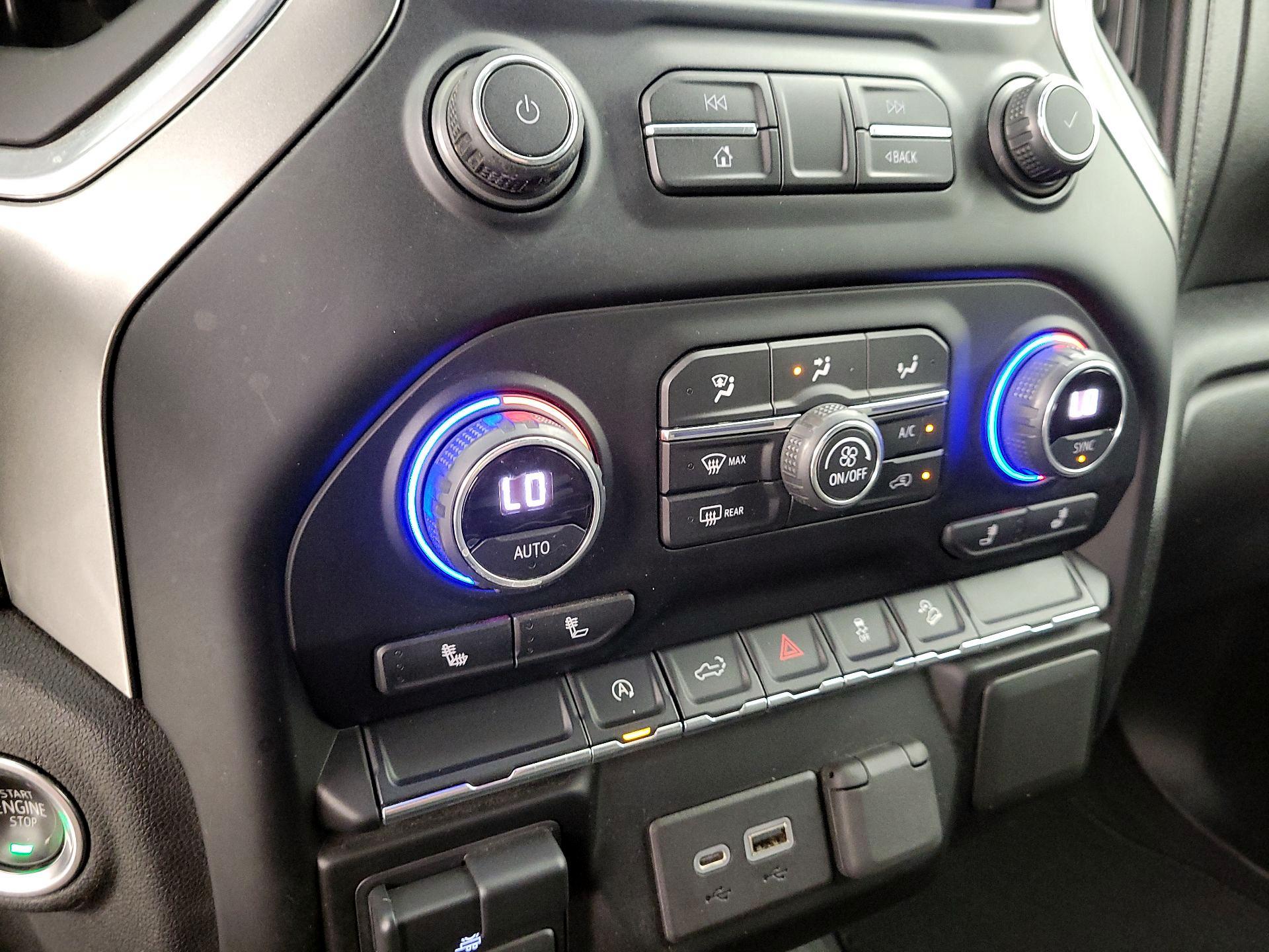 Thumbnail: 2021 Chevrolet Silverado 1500 - 16