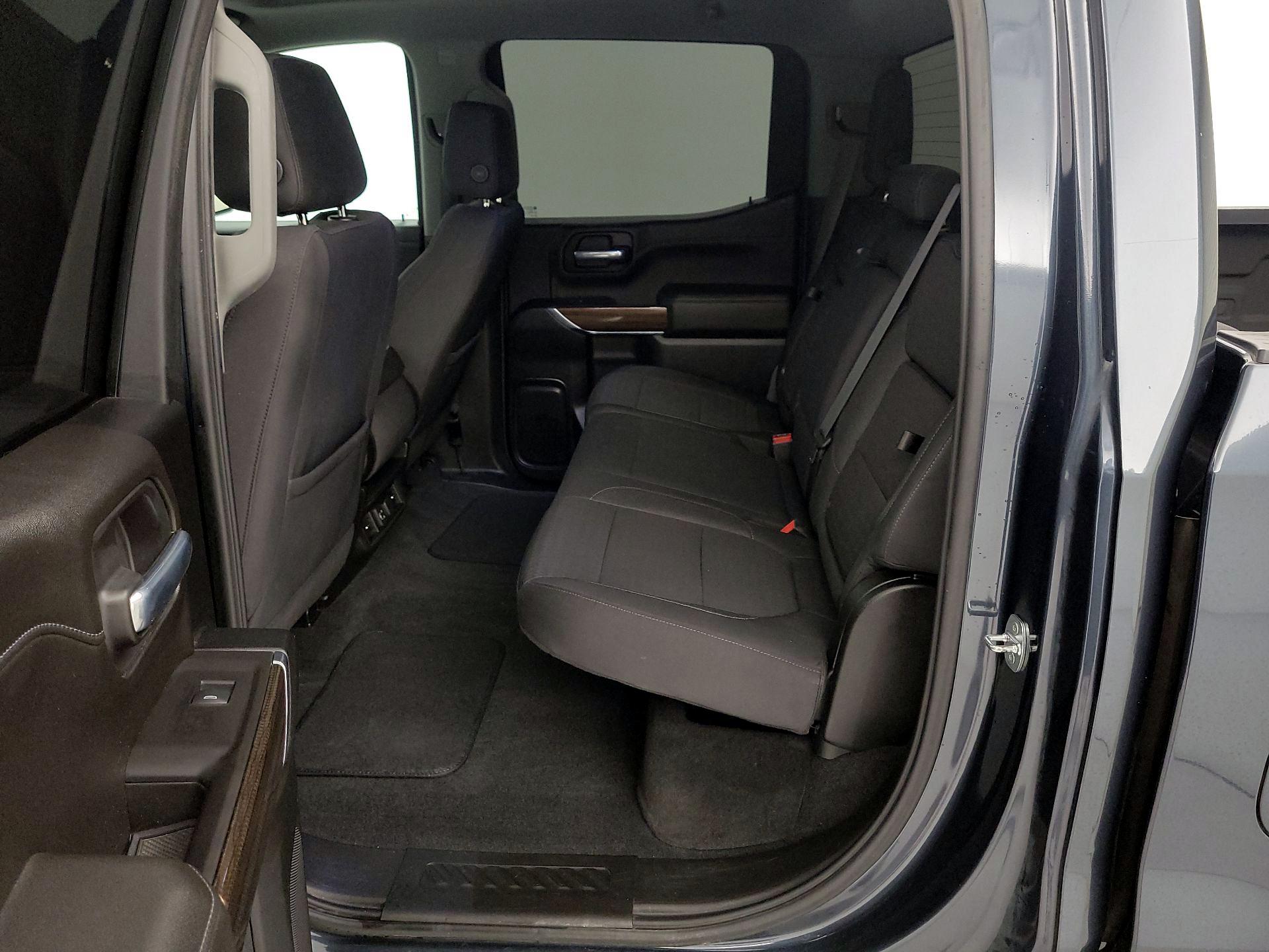 Thumbnail: 2021 Chevrolet Silverado 1500 - 19