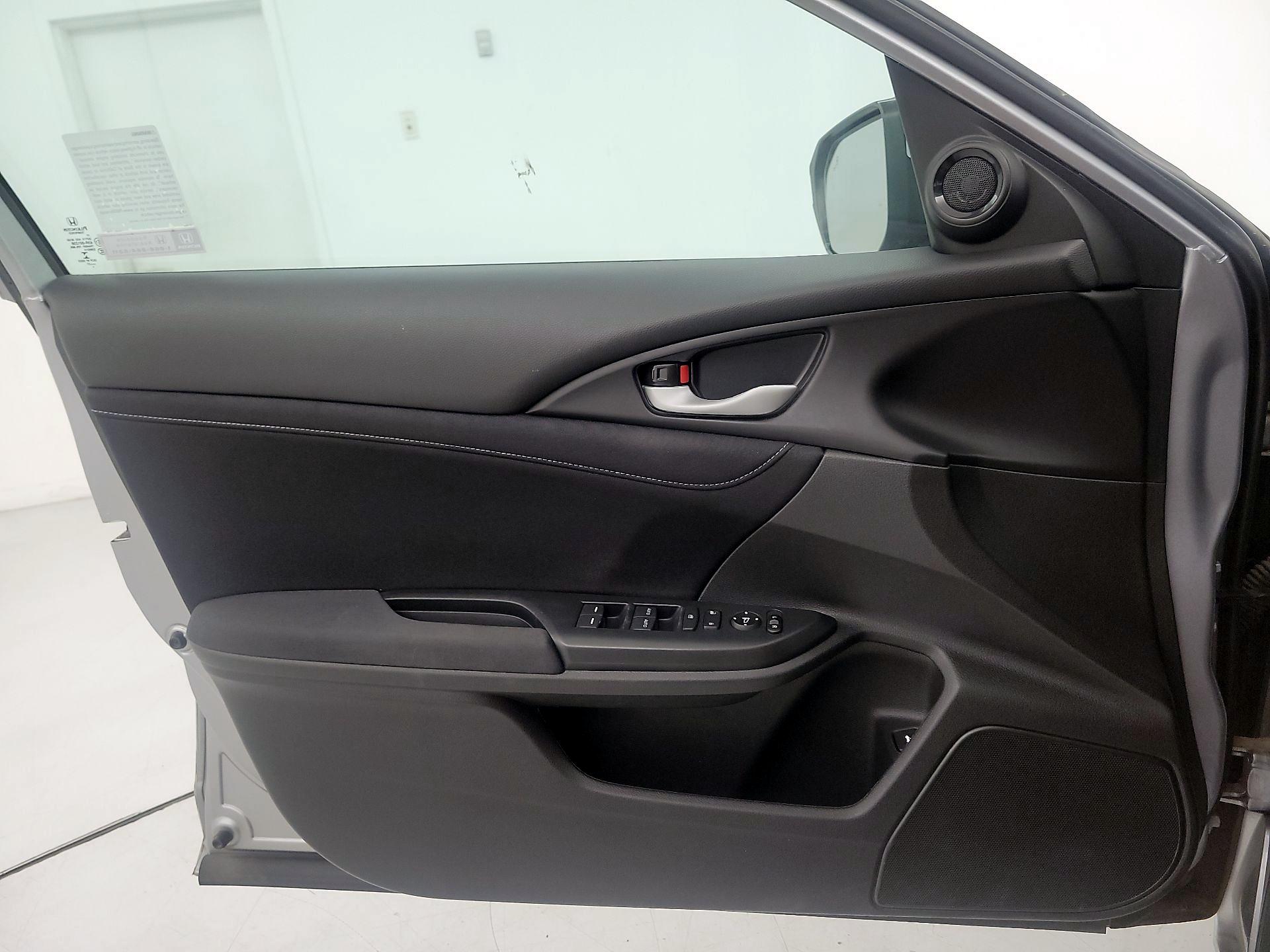 Thumbnail: 2022 Honda Insight - 12