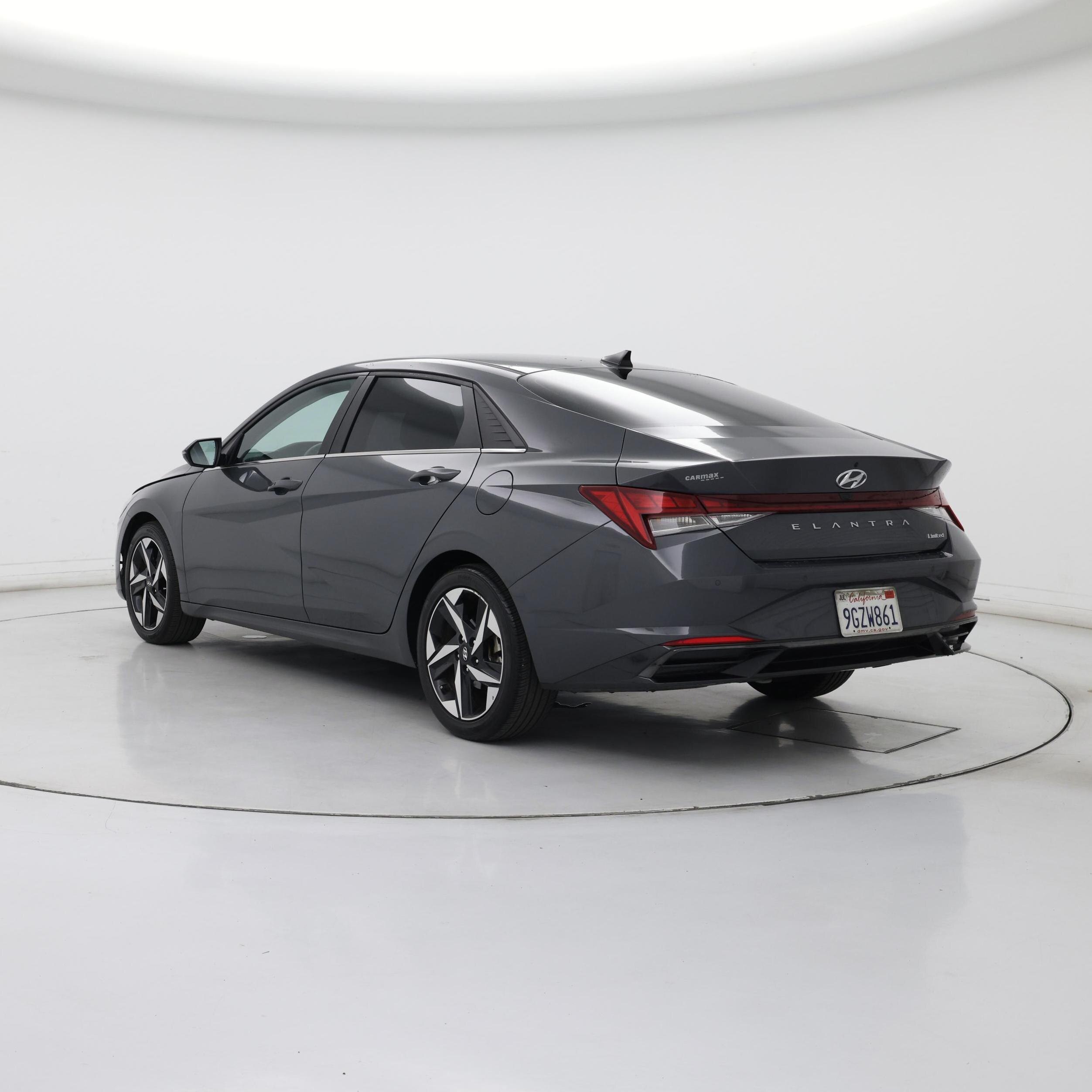 Thumbnail: 2023 Hyundai Elantra - 2
