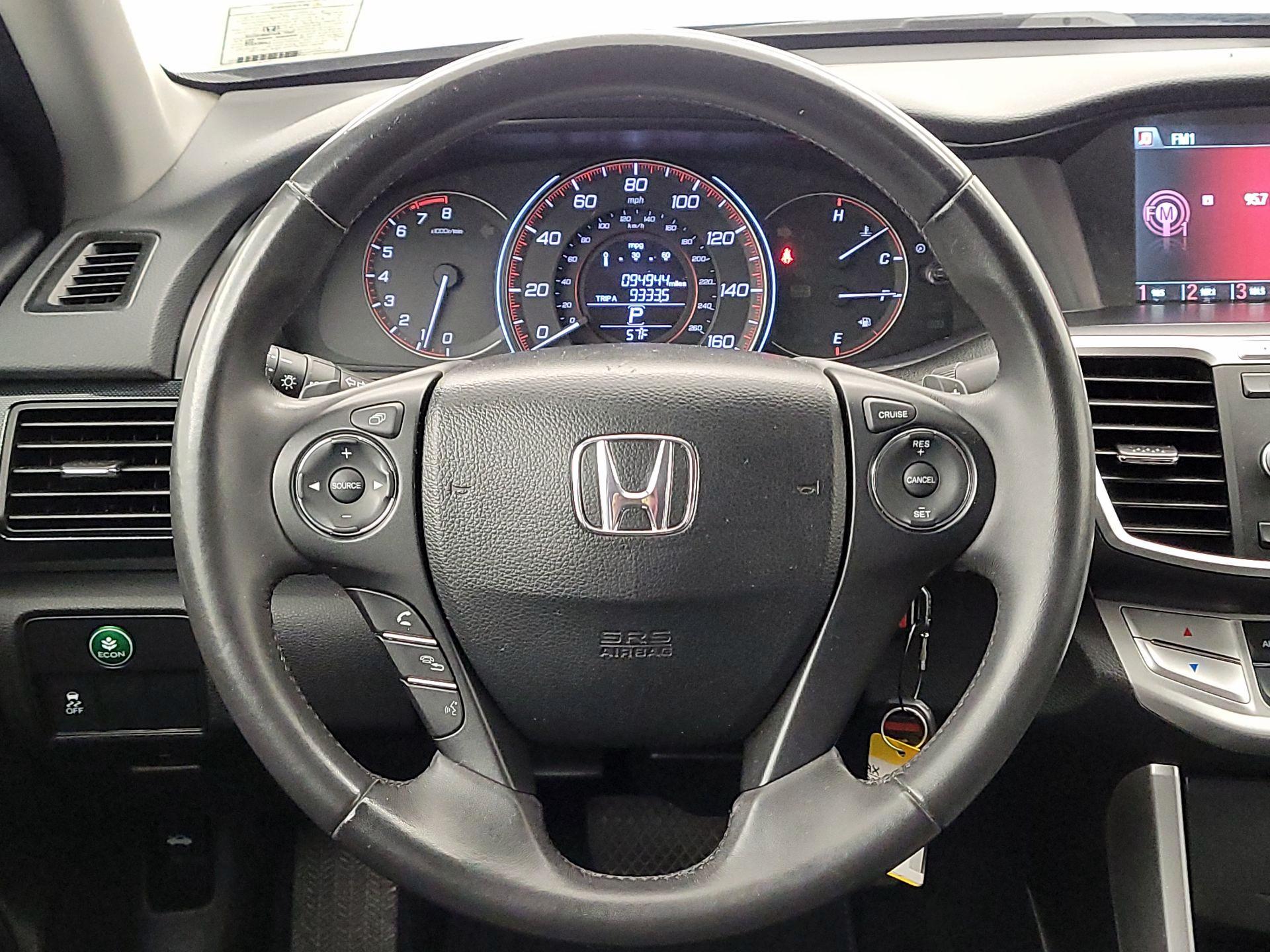 Thumbnail: 2015 Honda Accord - 10