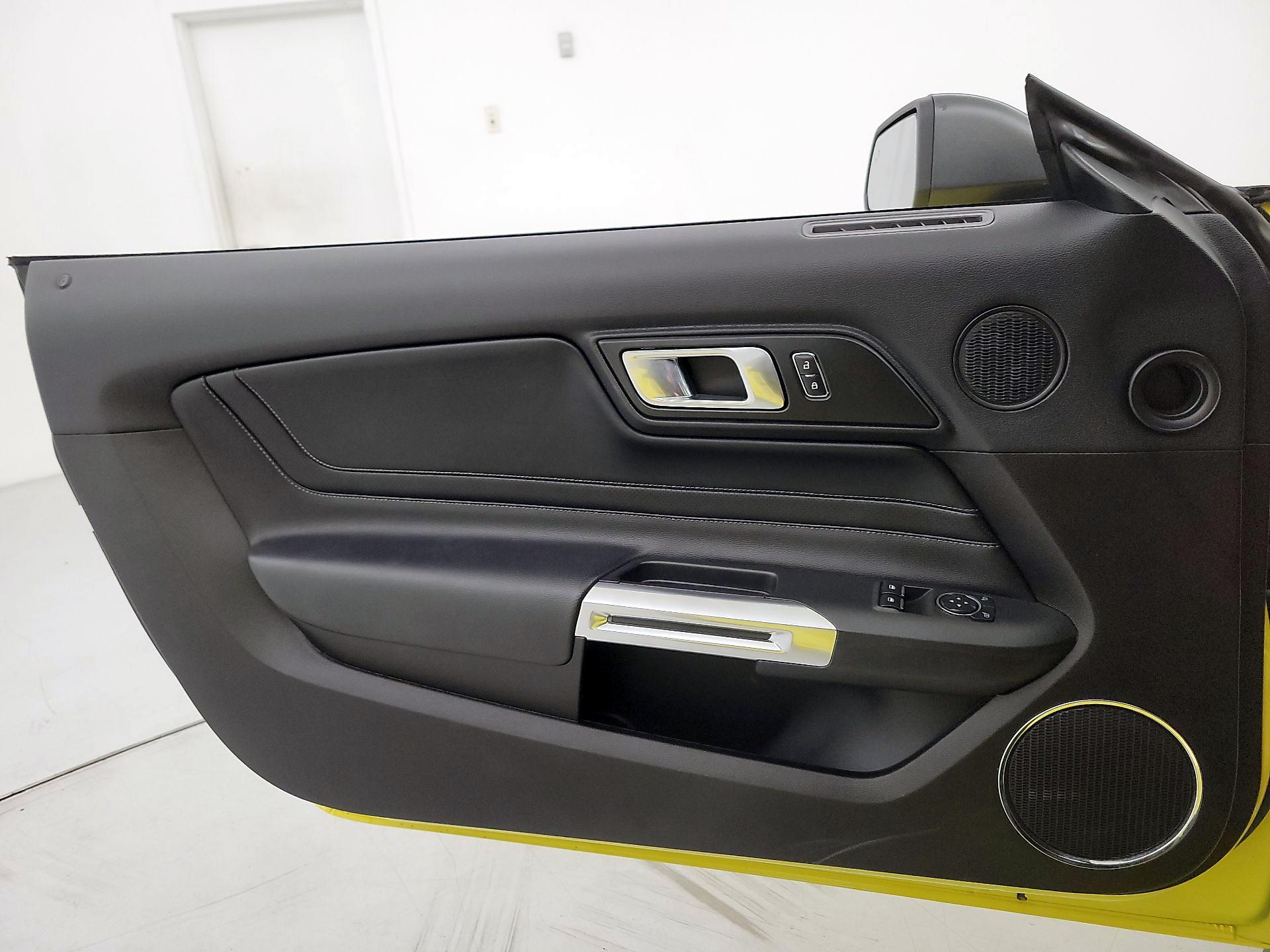 Thumbnail: 2021 Ford Mustang - 12