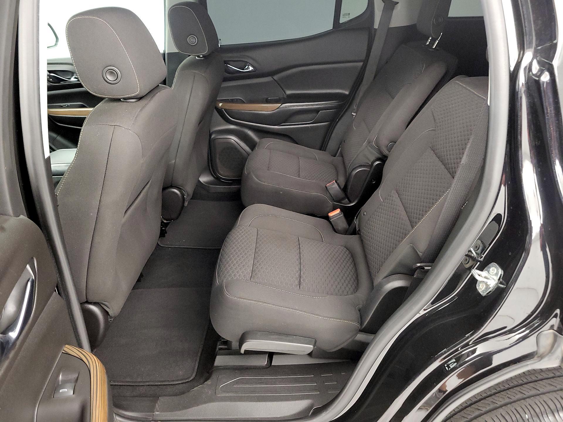 Thumbnail: 2019 GMC Acadia - 19