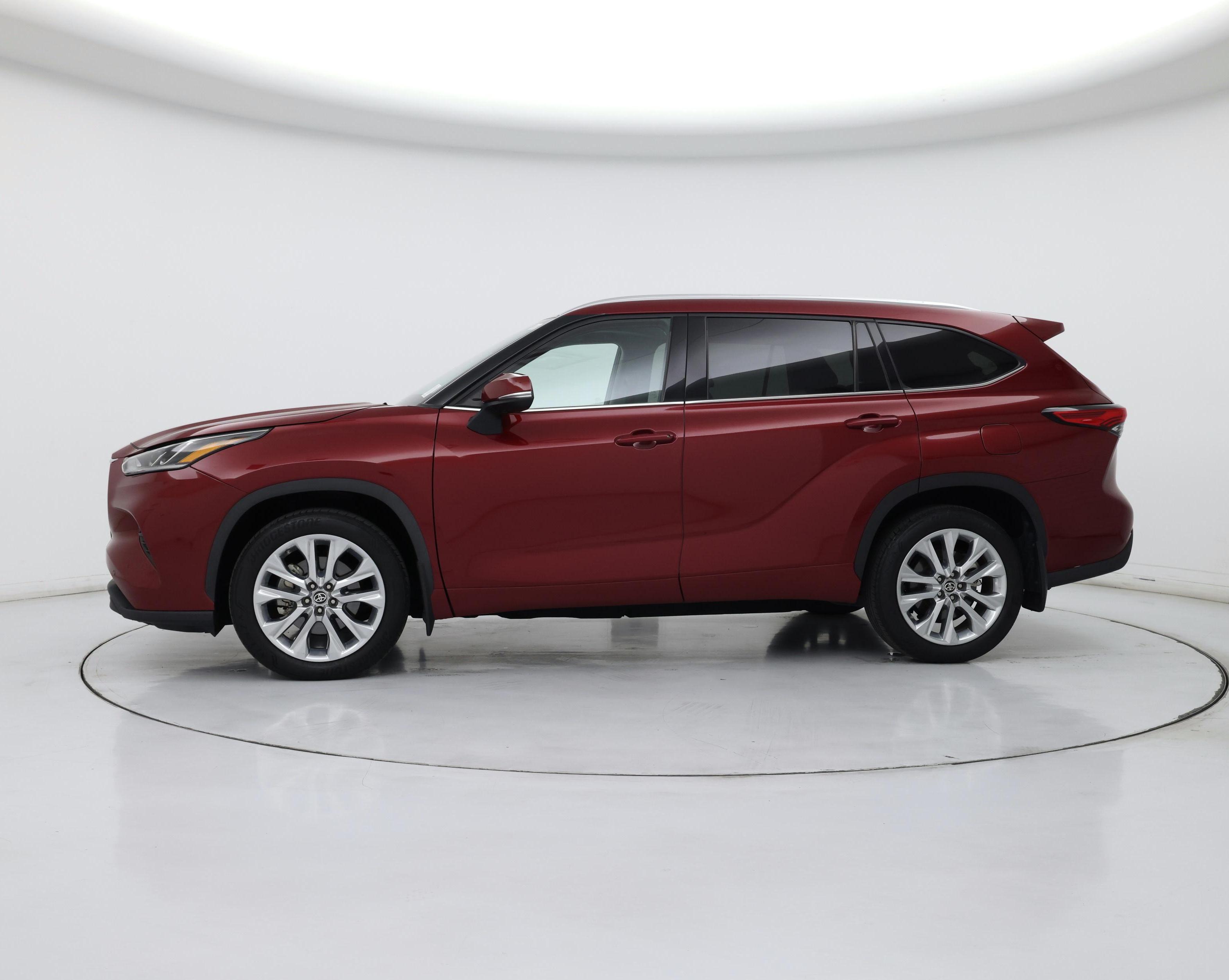 Thumbnail: 2023 Toyota Highlander - 3