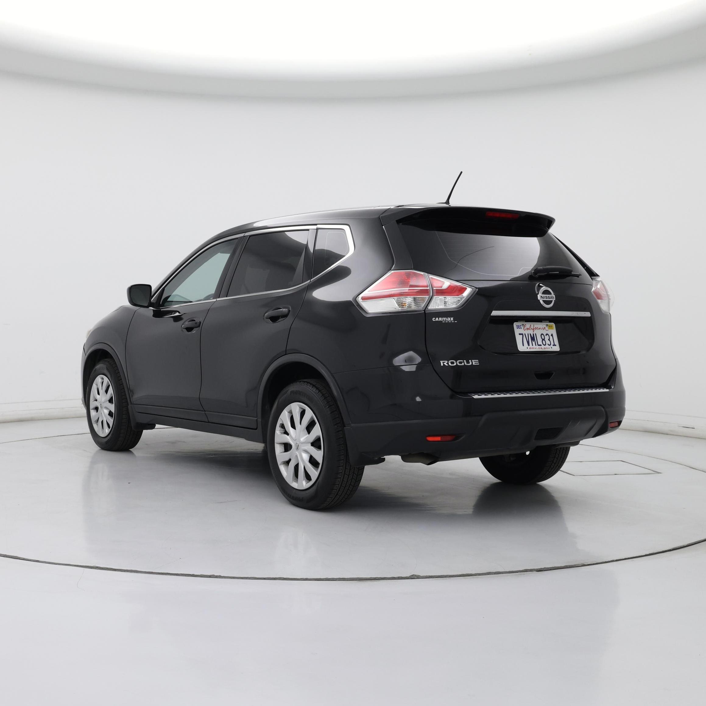 Thumbnail: 2016 Nissan Rogue - 2