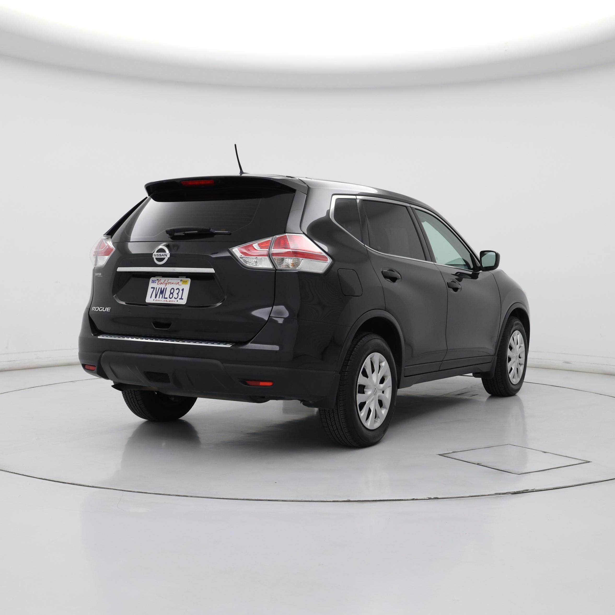 Thumbnail: 2016 Nissan Rogue - 8