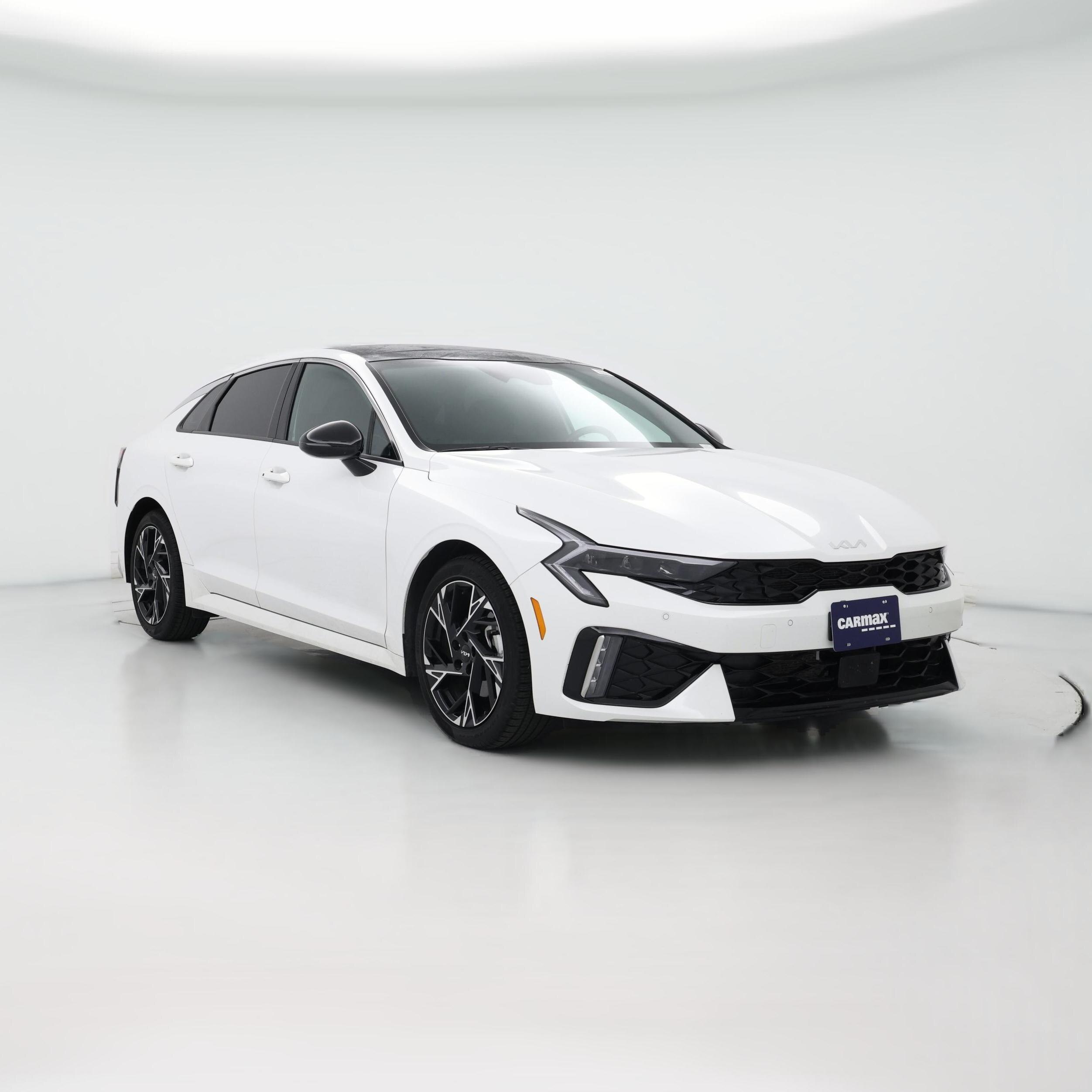 Thumbnail: 2025 Kia K5 - 1
