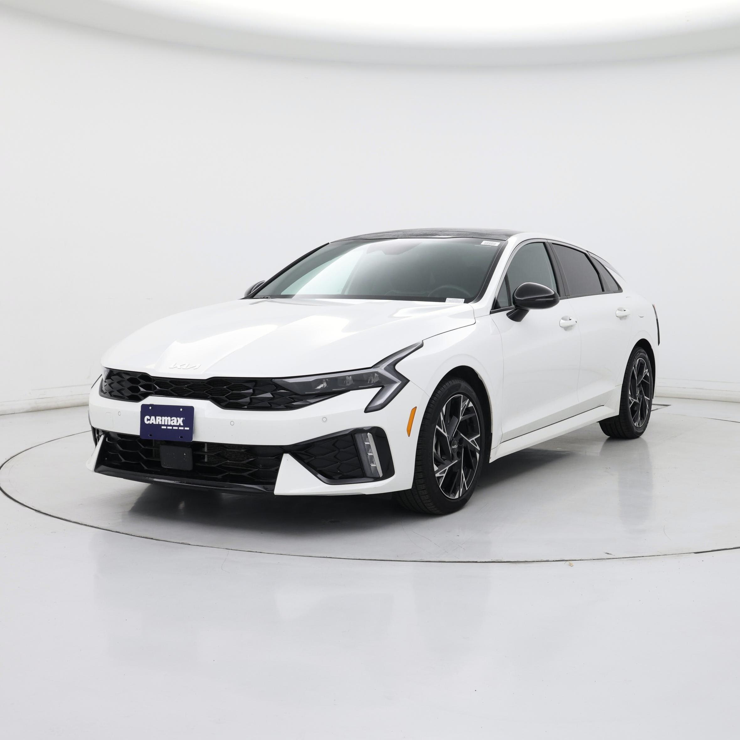 Thumbnail: 2025 Kia K5 - 4