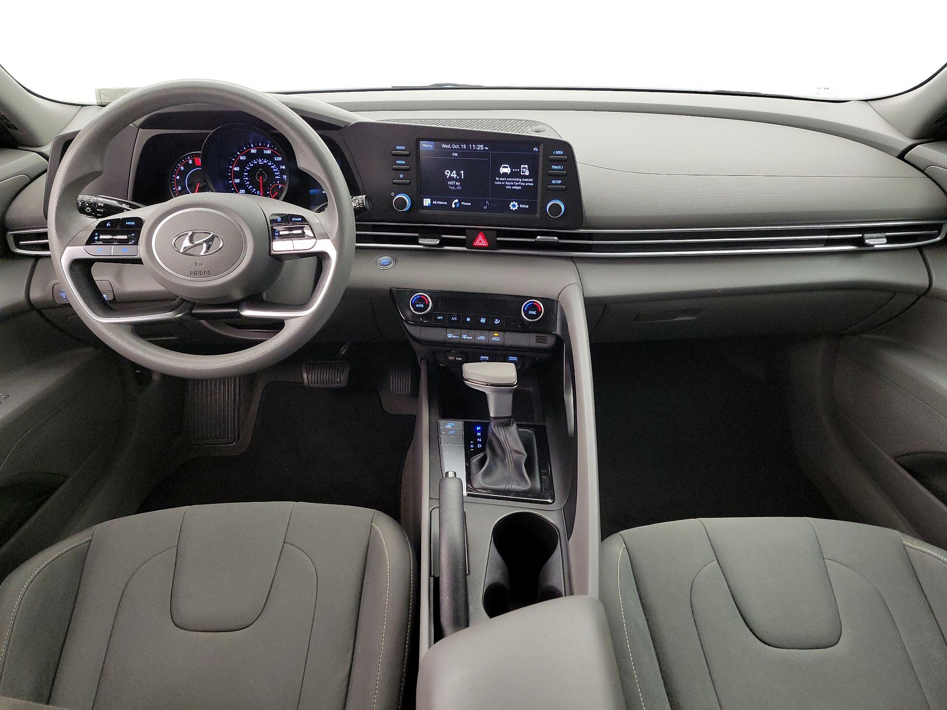 Thumbnail: 2023 Hyundai Elantra - 9
