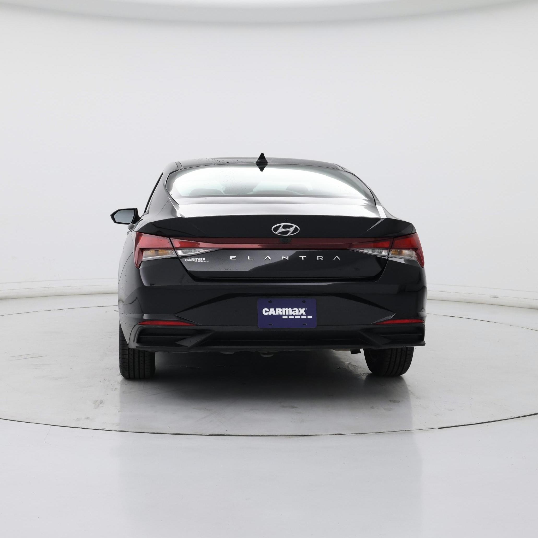 Thumbnail: 2023 Hyundai Elantra - 6