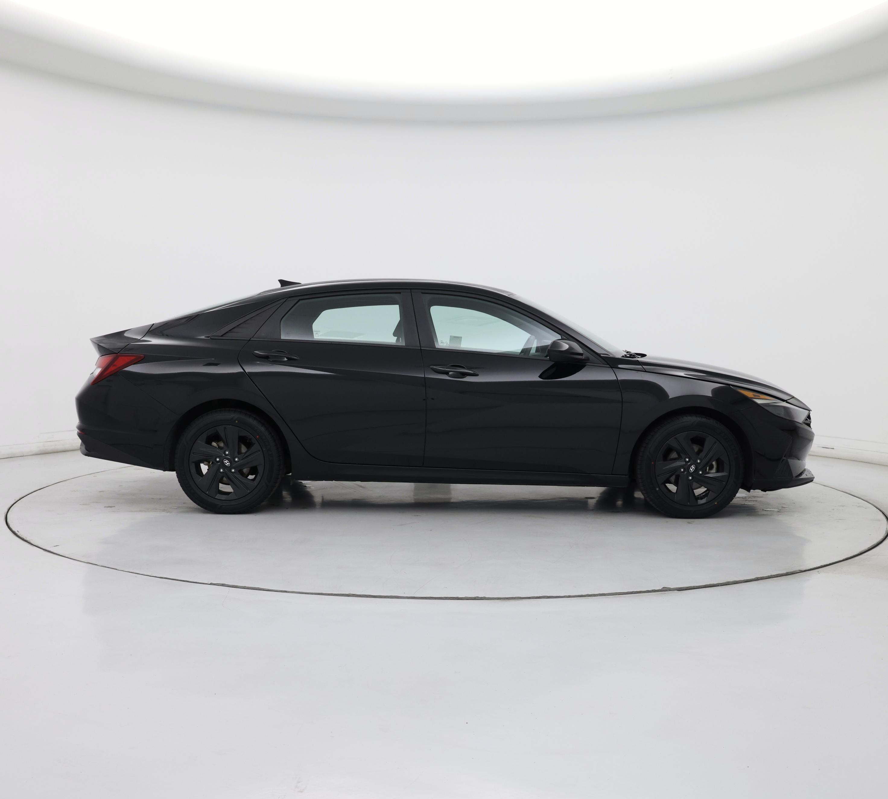 Thumbnail: 2023 Hyundai Elantra - 7