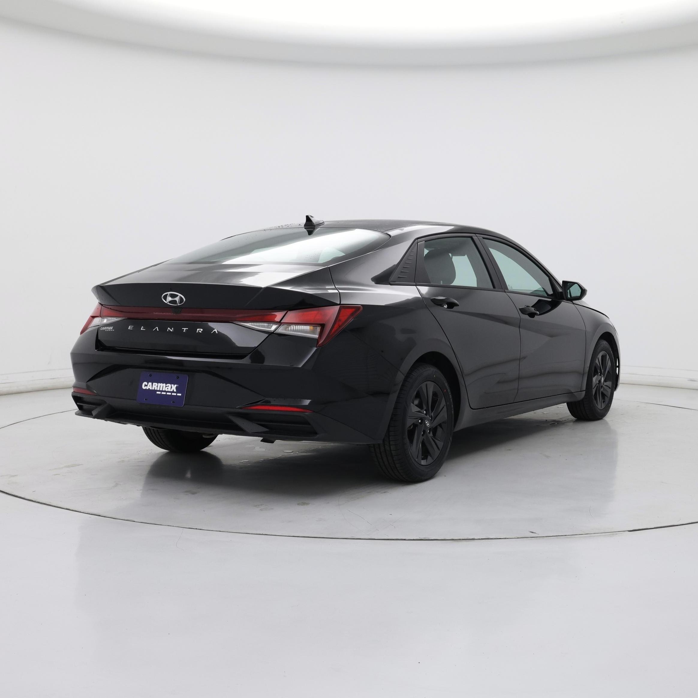 Thumbnail: 2023 Hyundai Elantra - 8