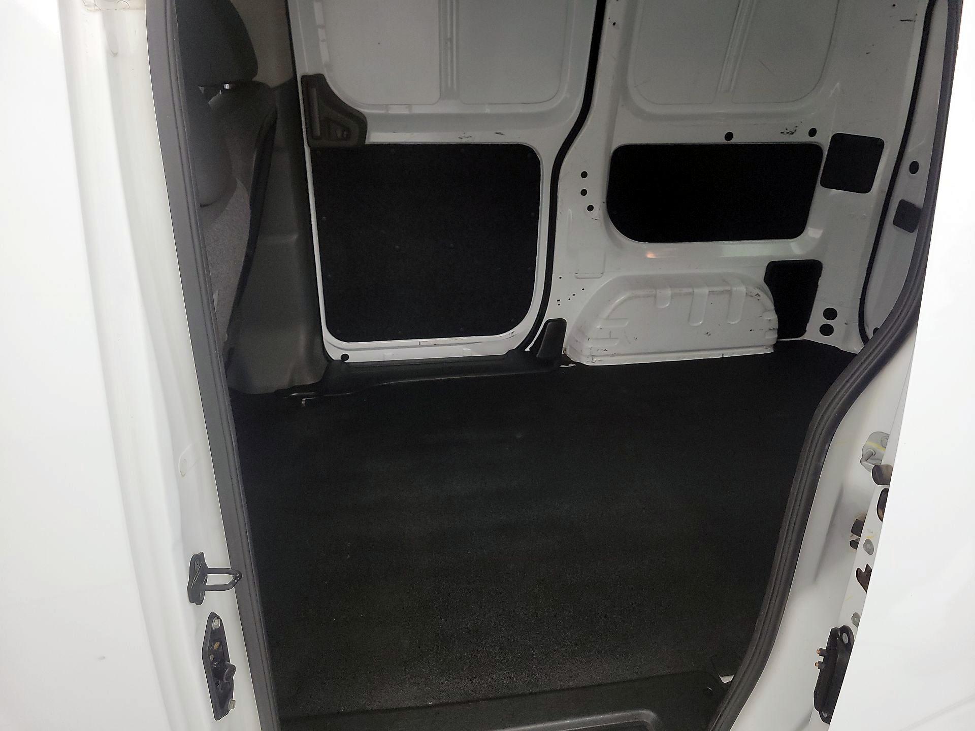 Thumbnail: 2017 Nissan NV200 - 18