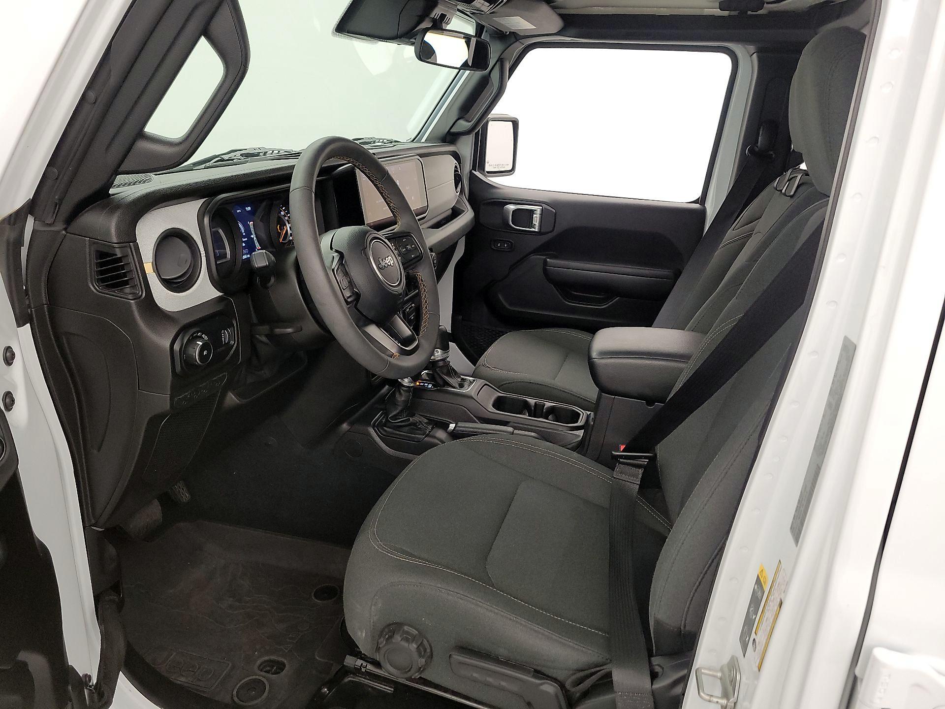 Thumbnail: 2024 Jeep Wrangler - 11