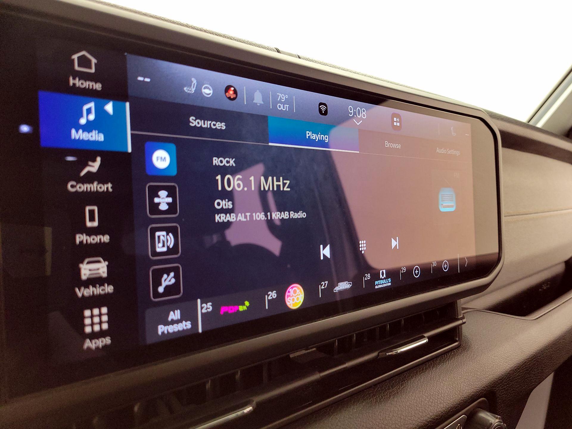 Thumbnail: 2024 Jeep Wrangler - 15