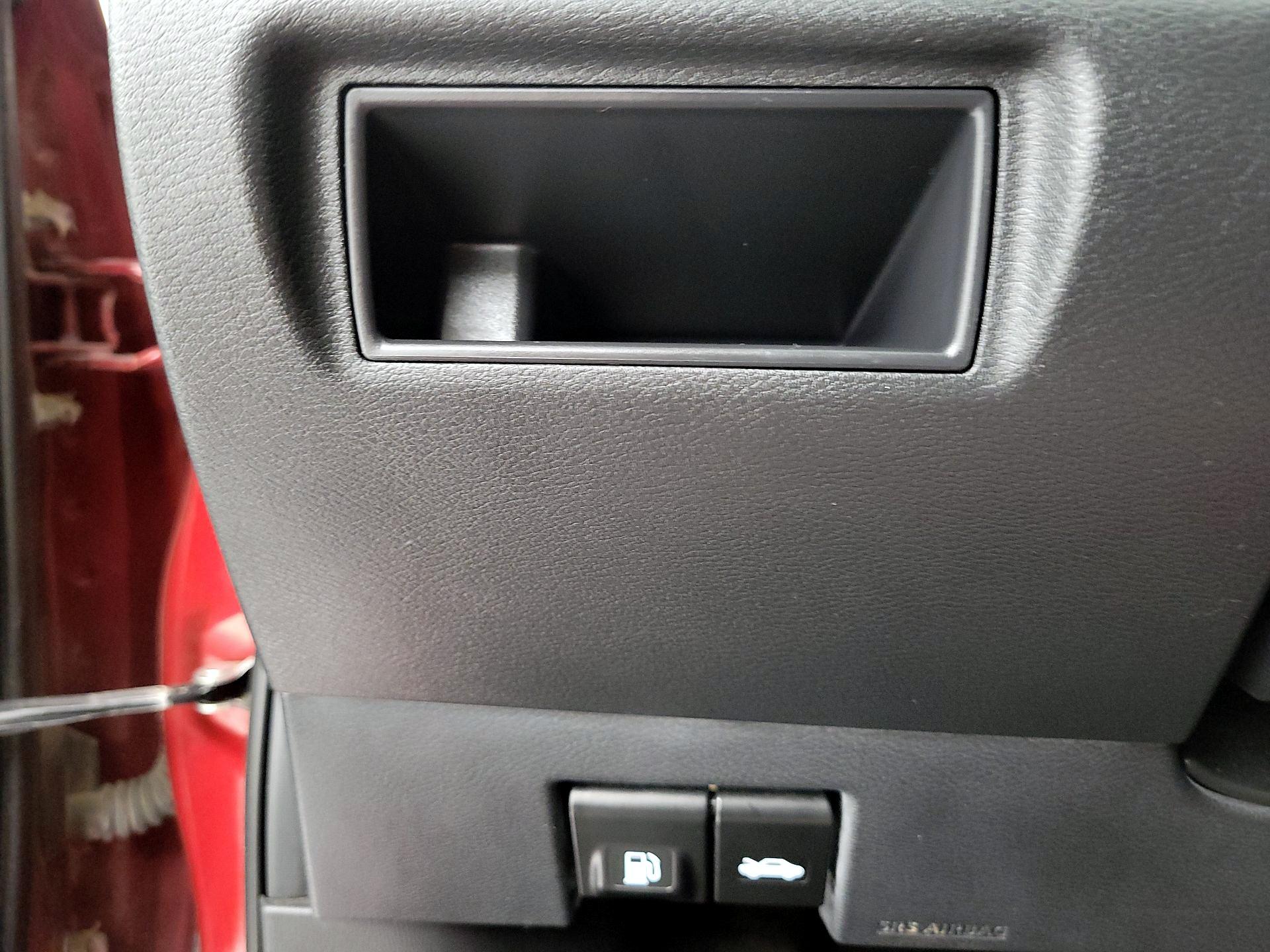 Thumbnail: 2020 Nissan Versa - 13